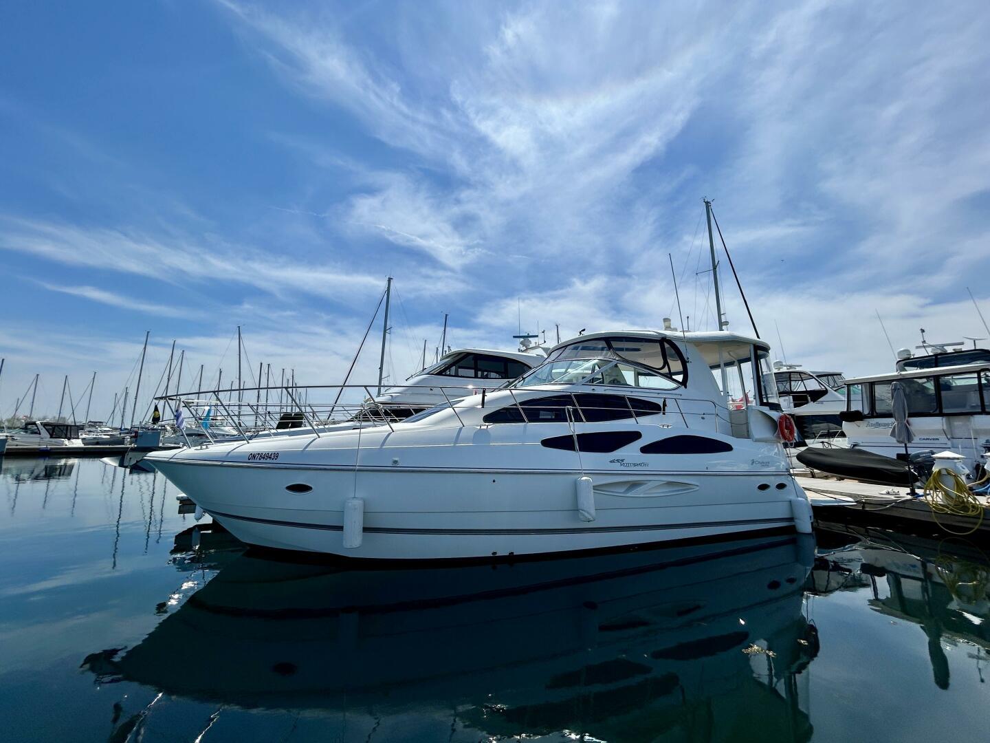 2005-cruisers-yachts-455-express-motor-yacht-power-9726173-20250513092417262-1_XLARGE