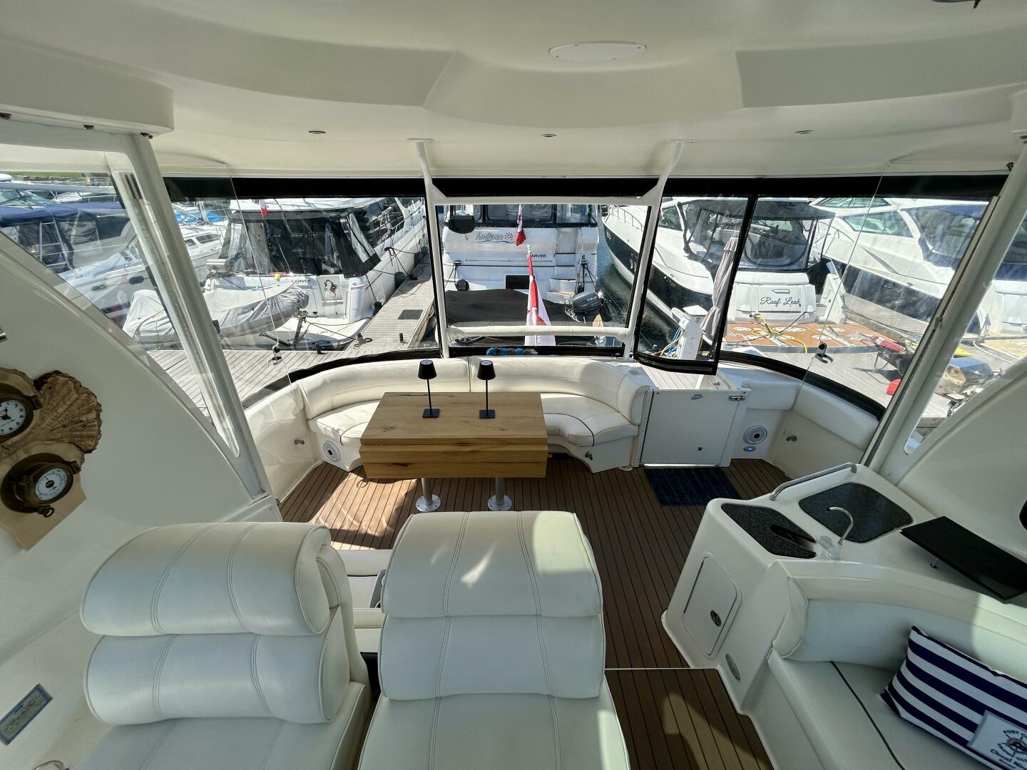 2005-cruisers-yachts-455-express-motor-yacht-power-9726173-20250513092447252-1_XLARGE