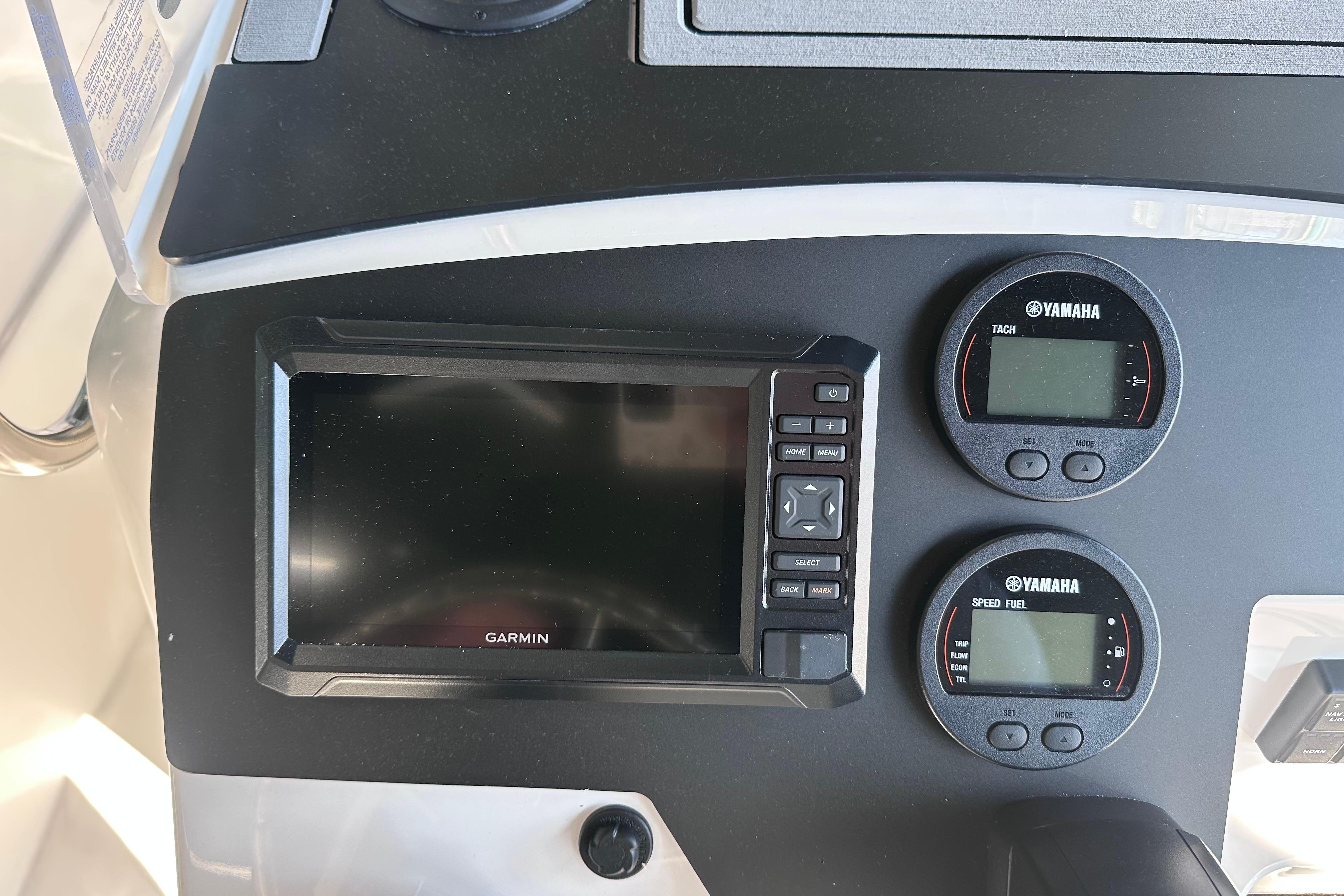 2026 Edgewater 170CC 18