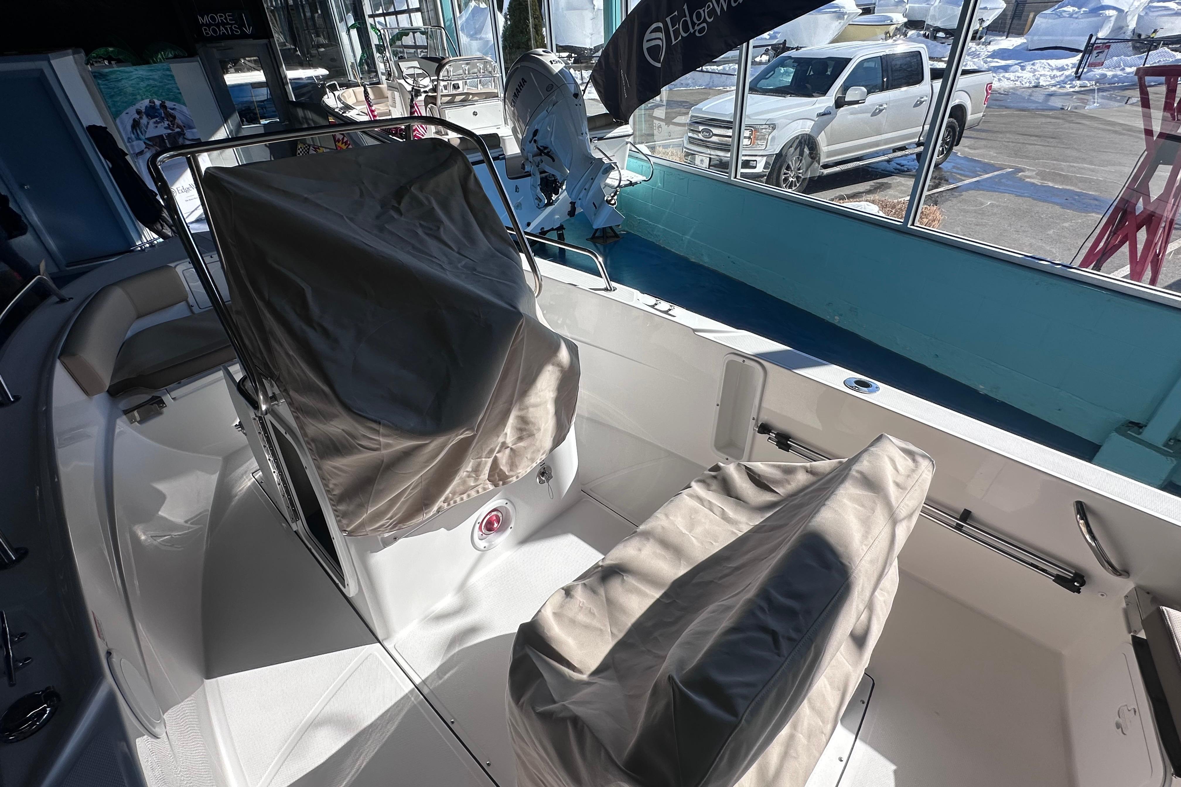 2026 Edgewater 170CC 23