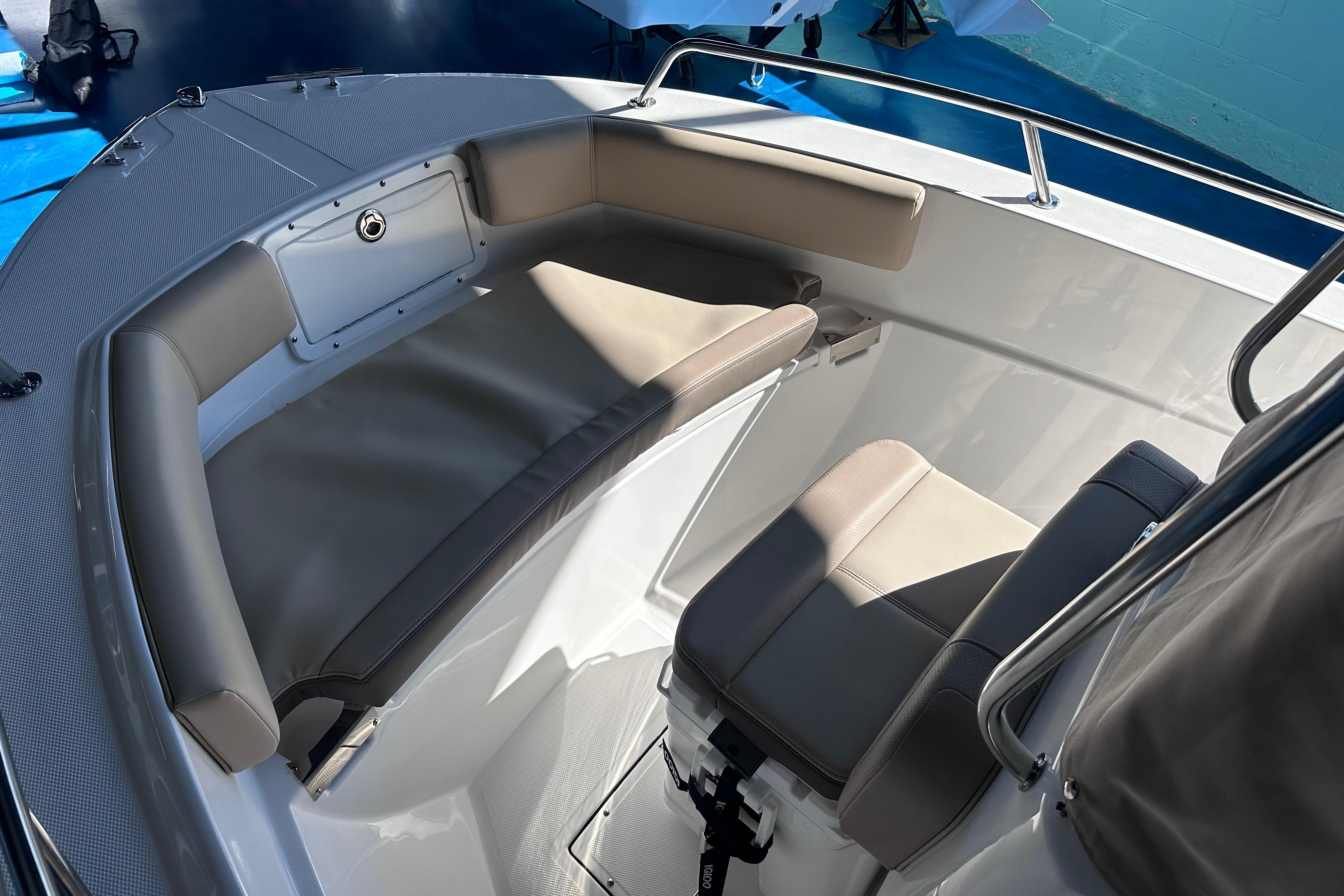 2026 Edgewater 170CC 24