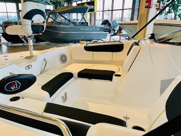 2022 Tahoe boat for sale, model of the boat is 1950 & Image # 7 of 12