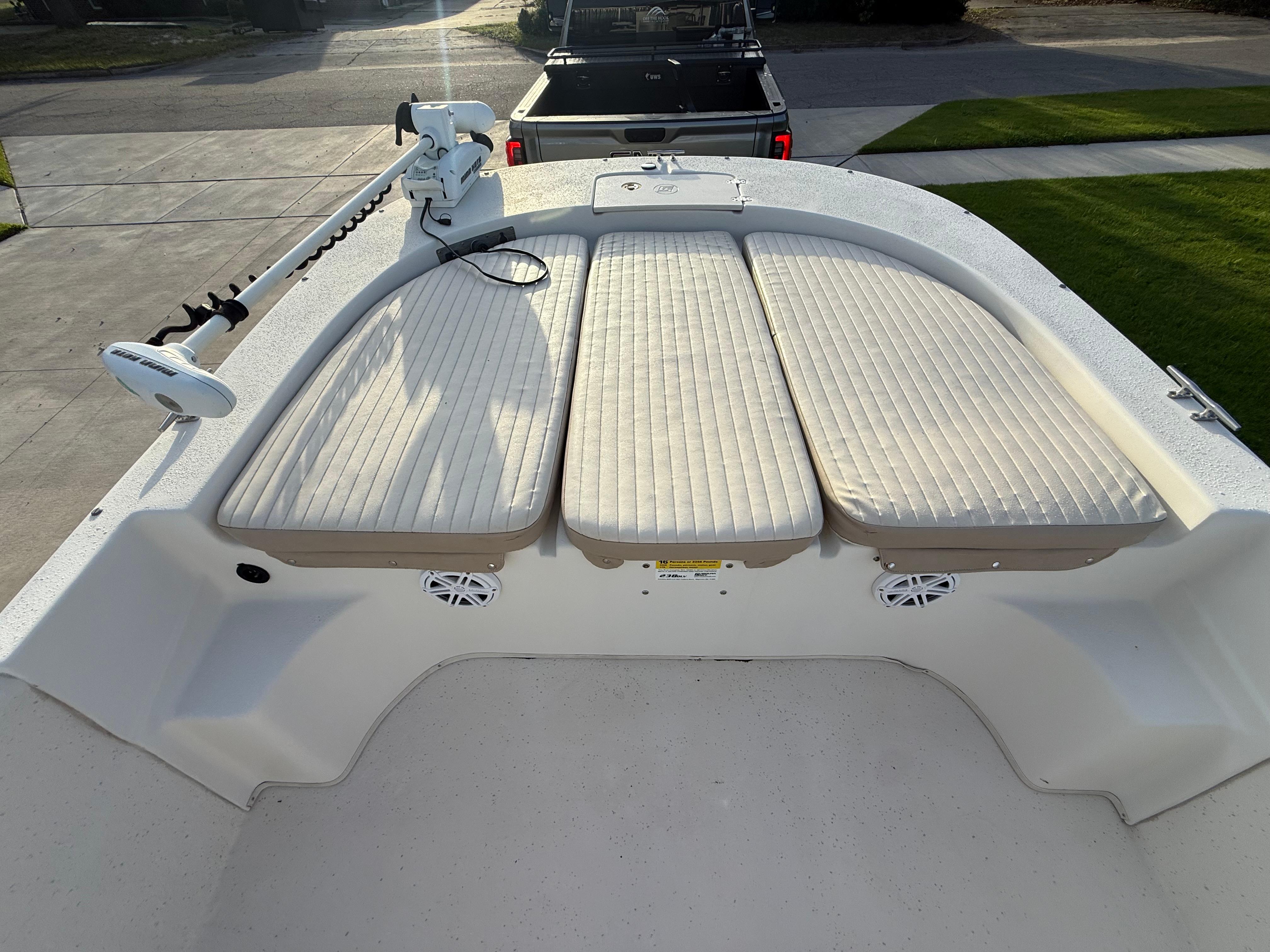 Boat image 13