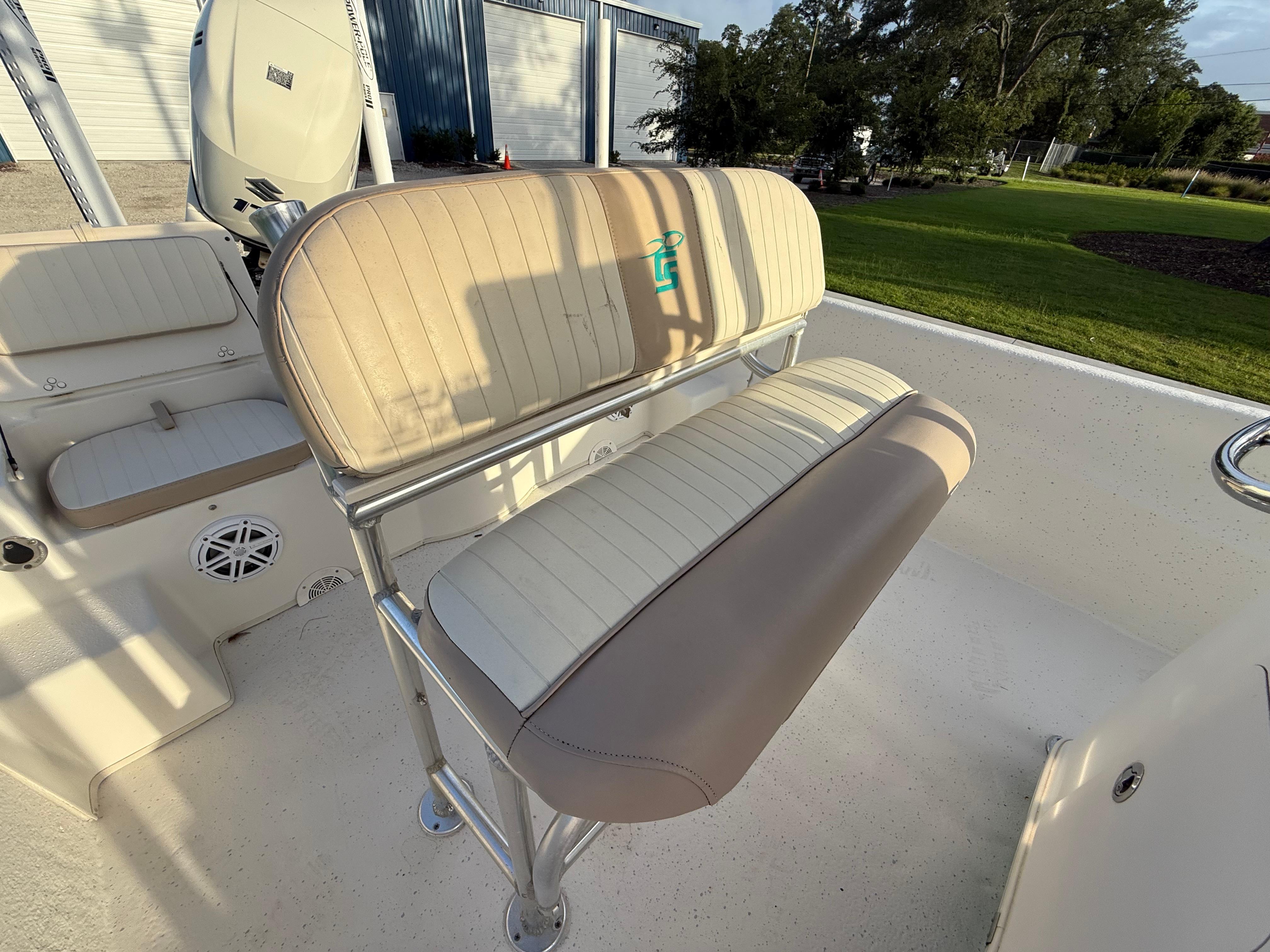 Boat image 18