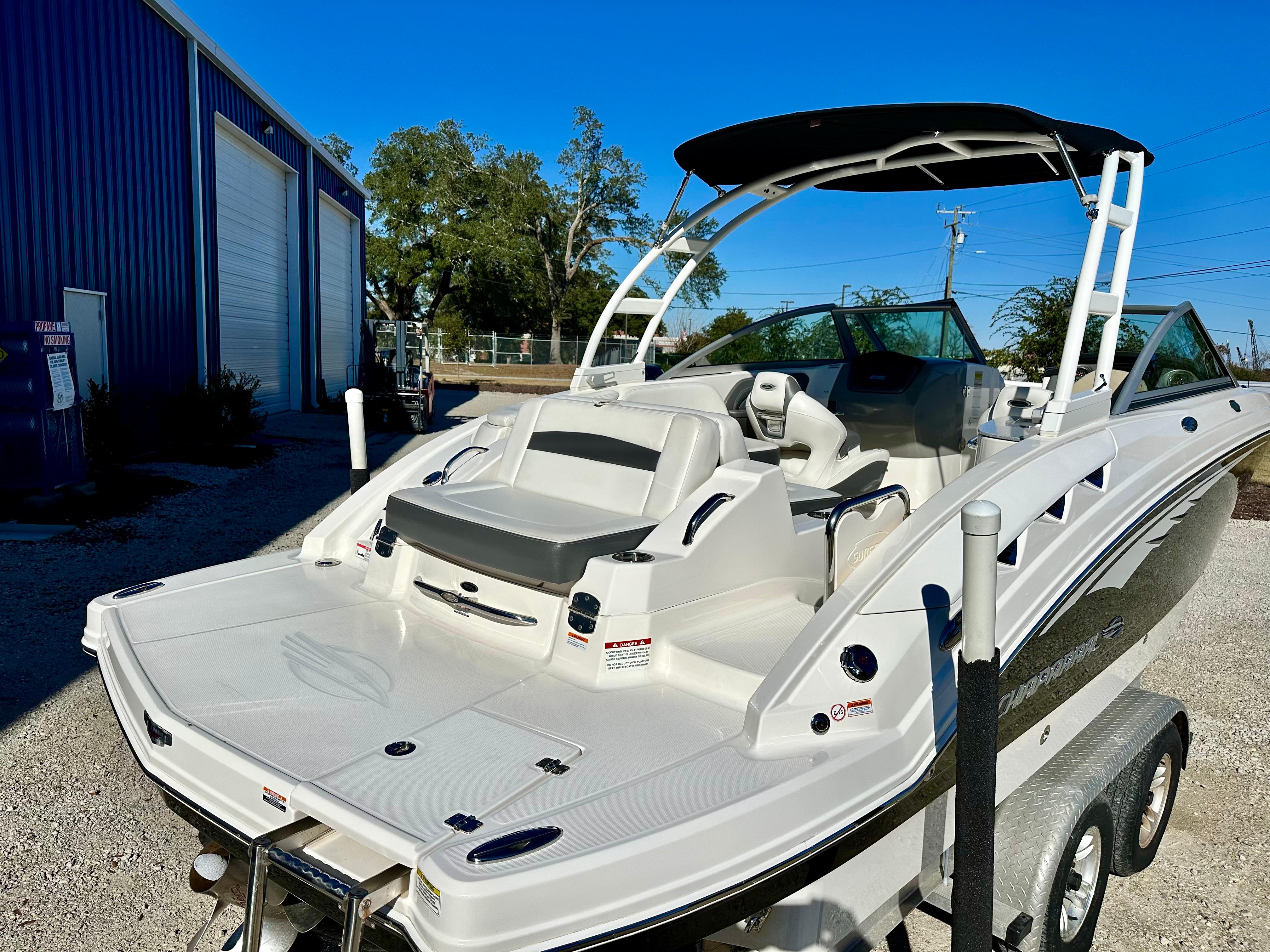 2016 Chaparral 244 Sunesta