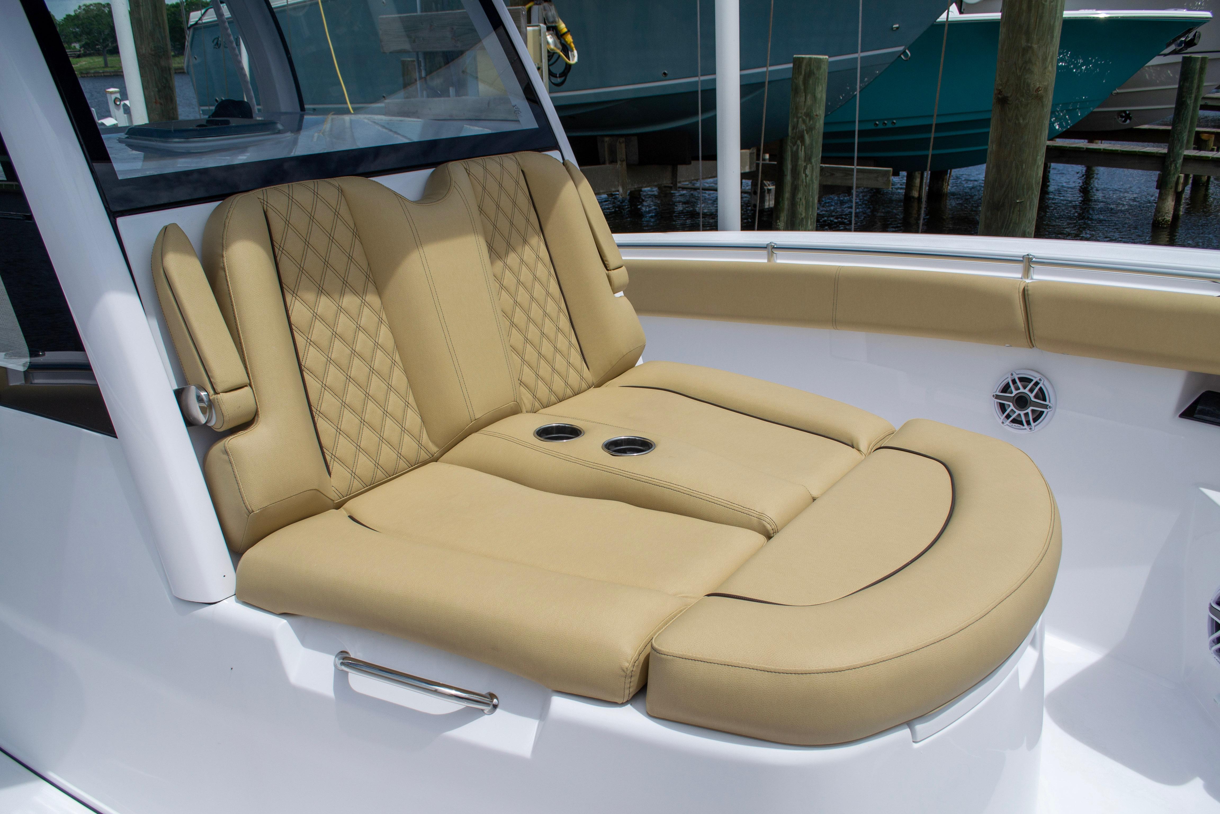 2025-sportsman-open-352-center-console-power-9806181-20250606134711365-1_XLARGE