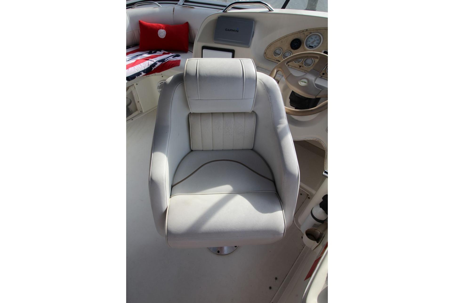 M 10595 CF Knot 10 Yacht Sales M 10595 CF Knot 10 Yacht Sales