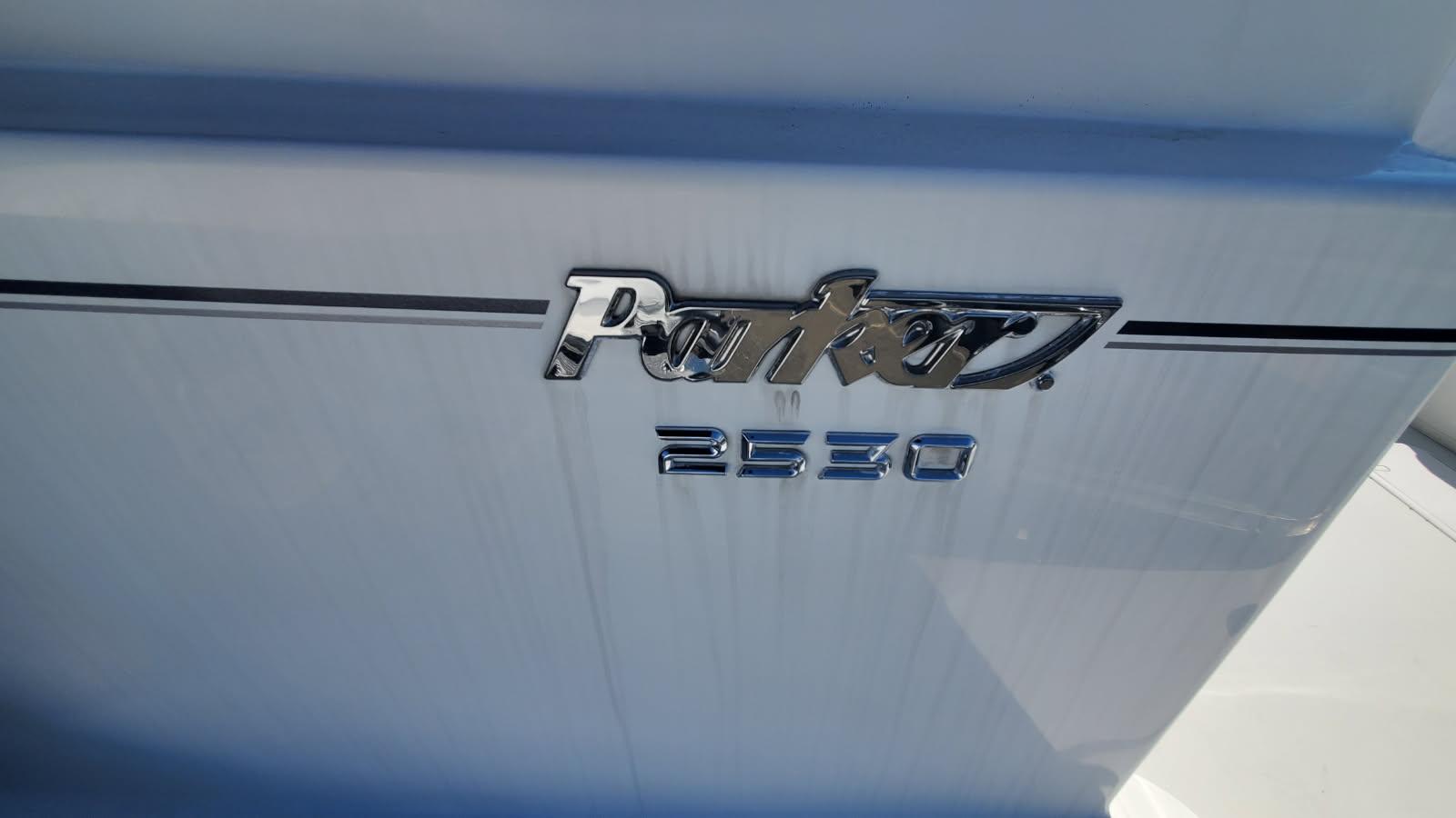 2018-parker-2530-extended-cabin-power-9786186-20250507142403659-1_XLARGE