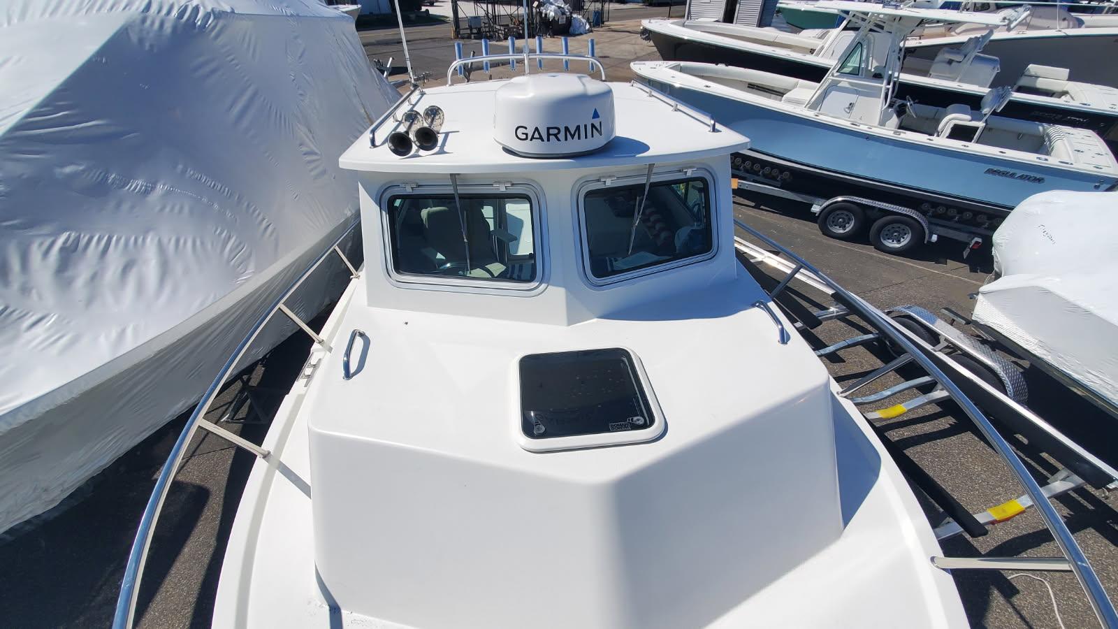 2018-parker-2530-extended-cabin-power-9786186-20250507142407696-1_XLARGE