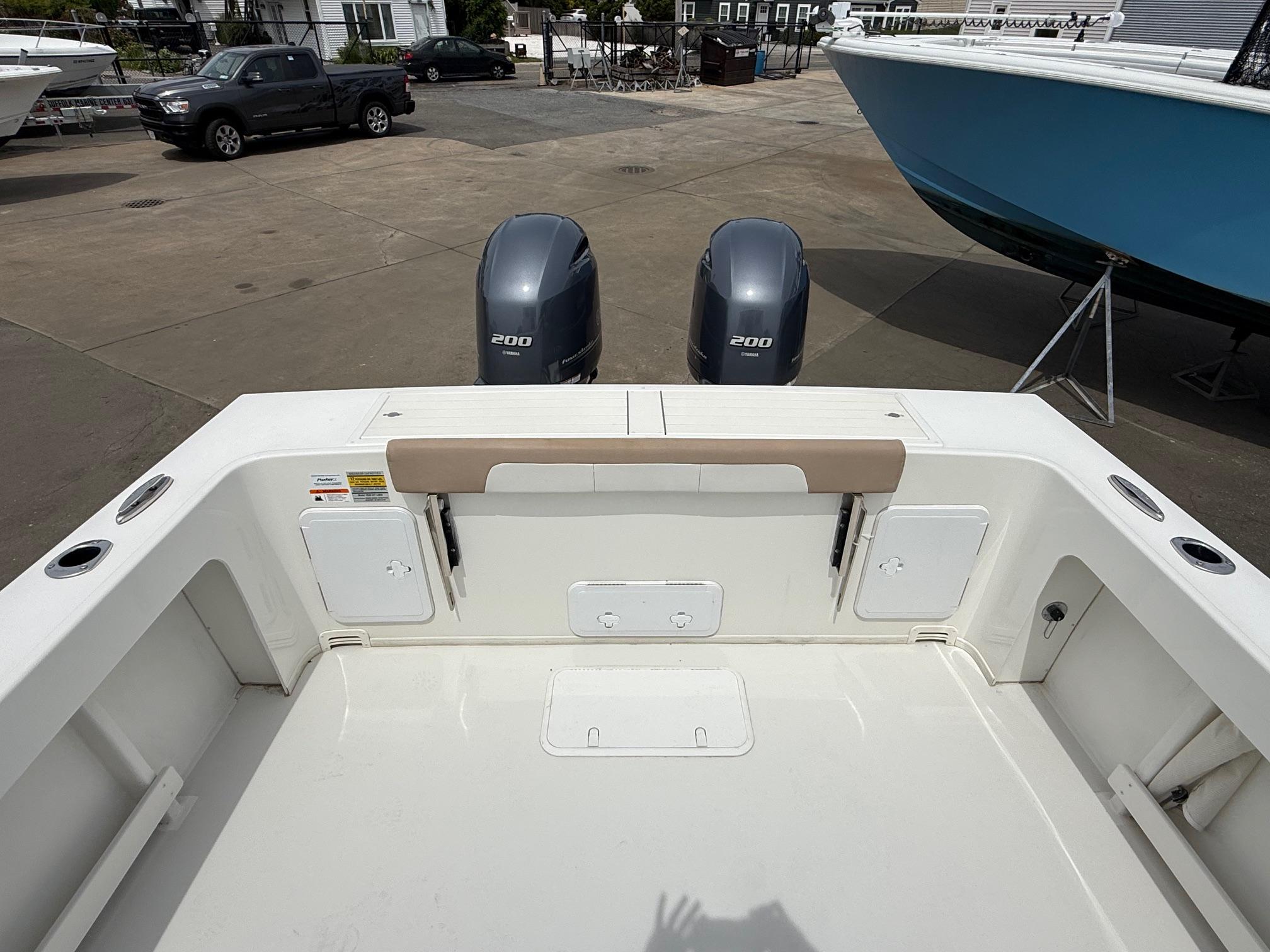 2018-parker-2530-extended-cabin-power-9786186-20250528142957292-1_XLARGE