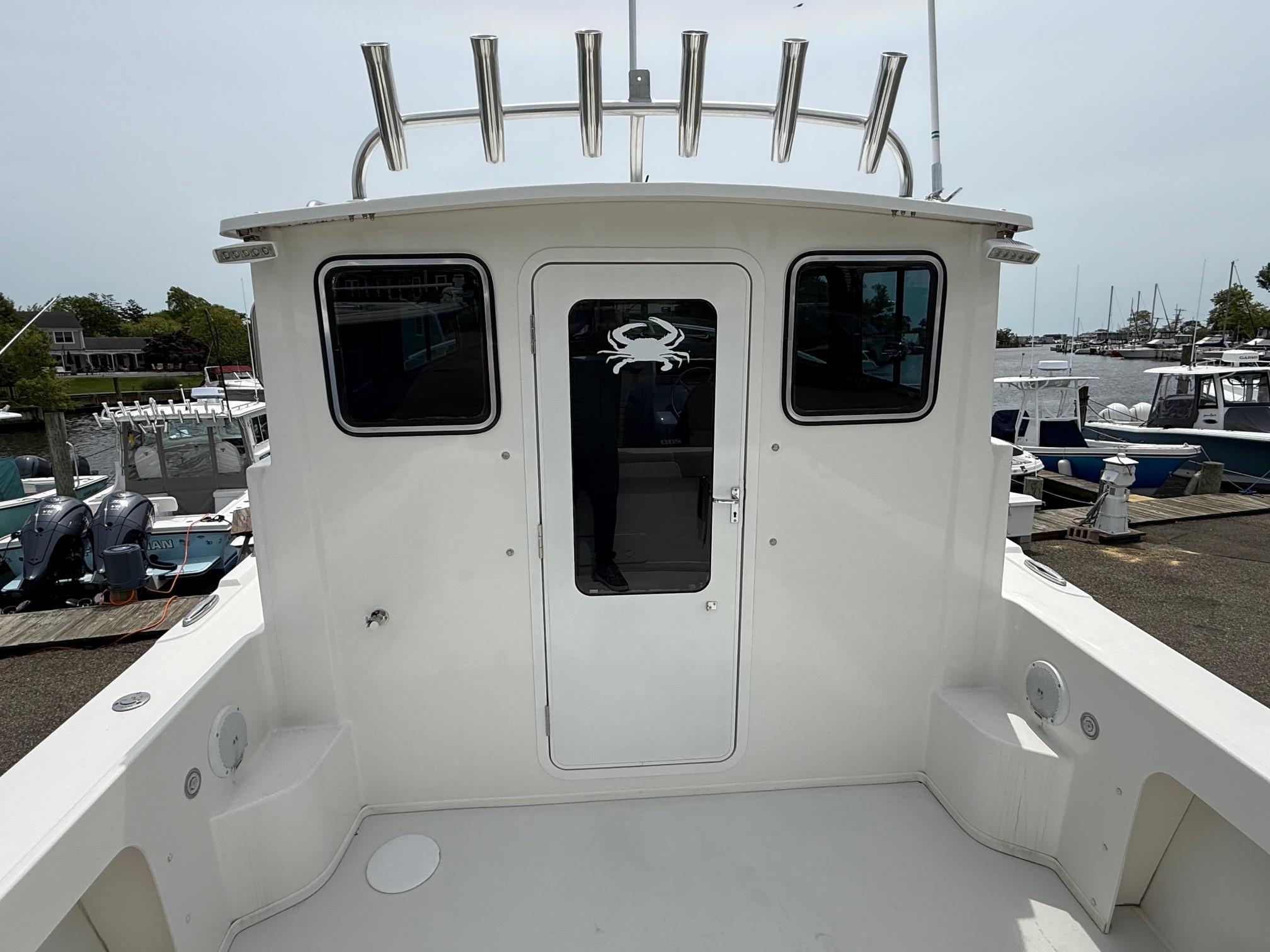2018-parker-2530-extended-cabin-power-9786186-20250528143004328-1_XLARGE