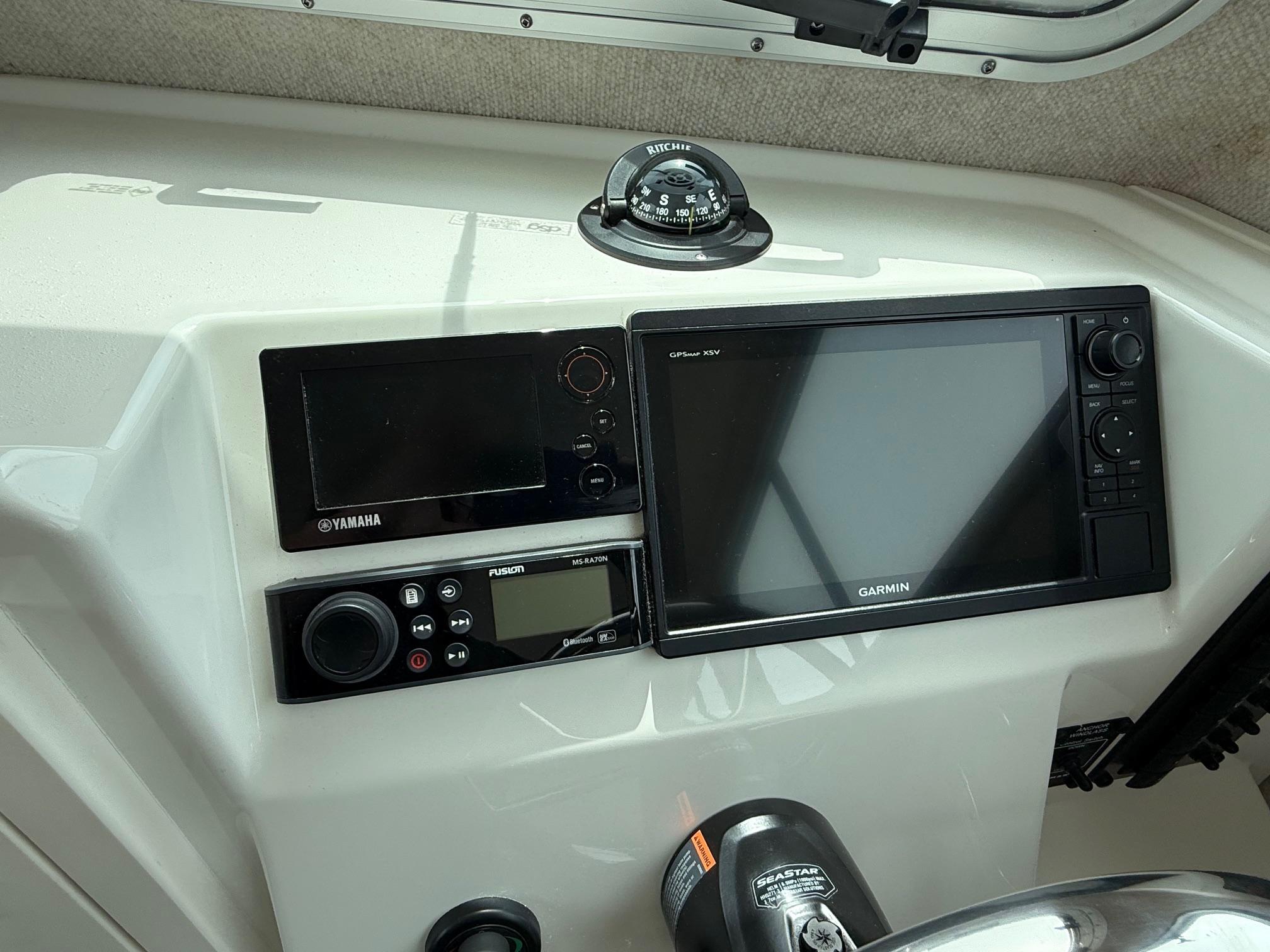 2018-parker-2530-extended-cabin-power-9786186-20250528143026333-1_XLARGE