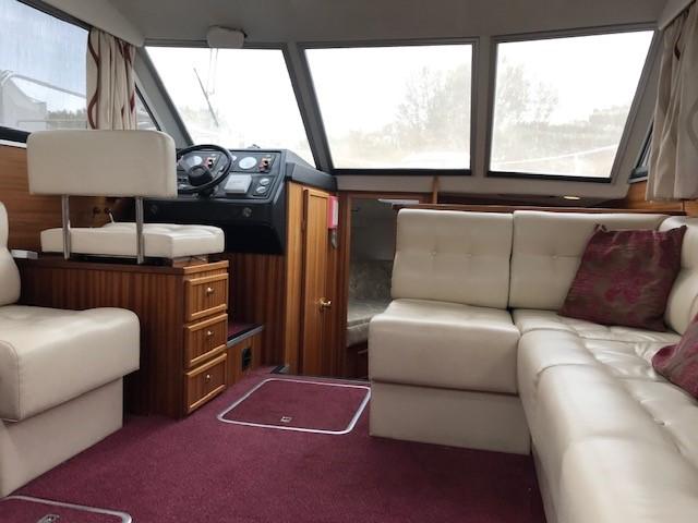 1992 Broom 33