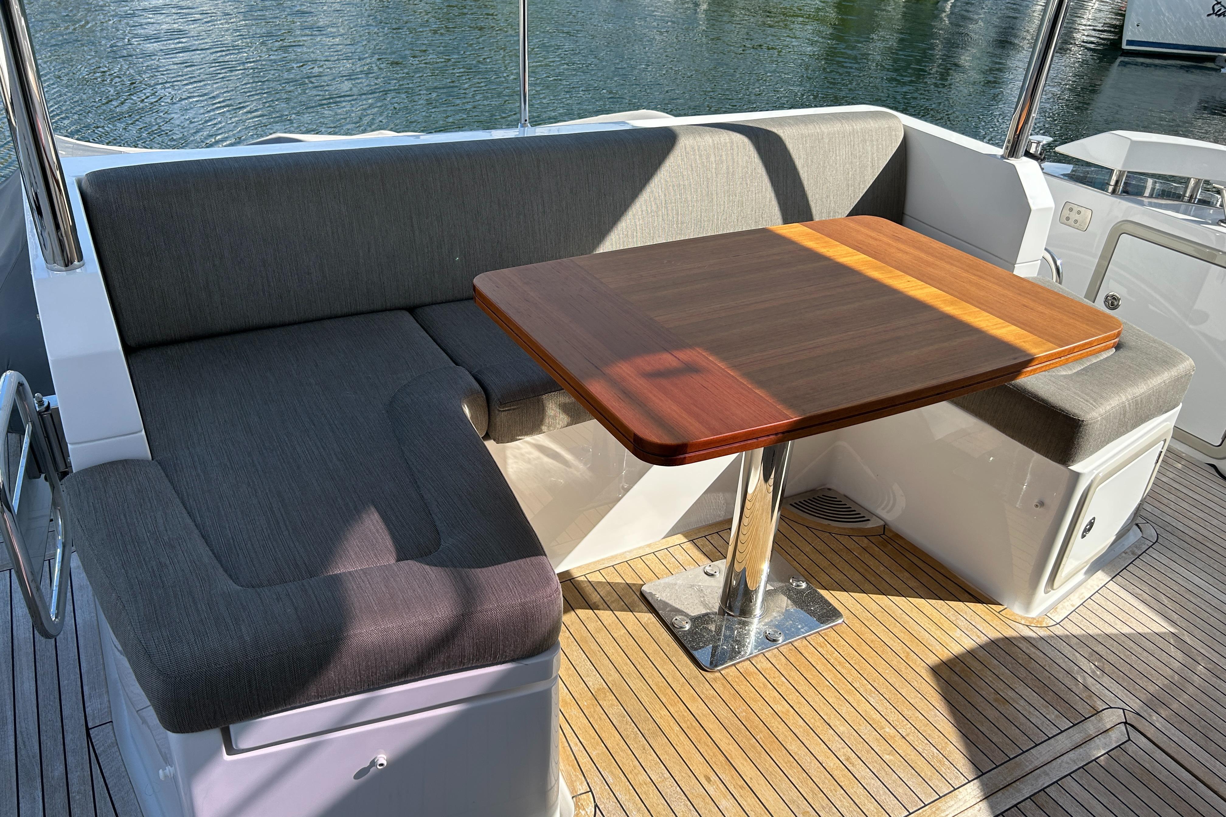 2019-azimut-fly-50-power-9806190-20250524134703871-1_XLARGE