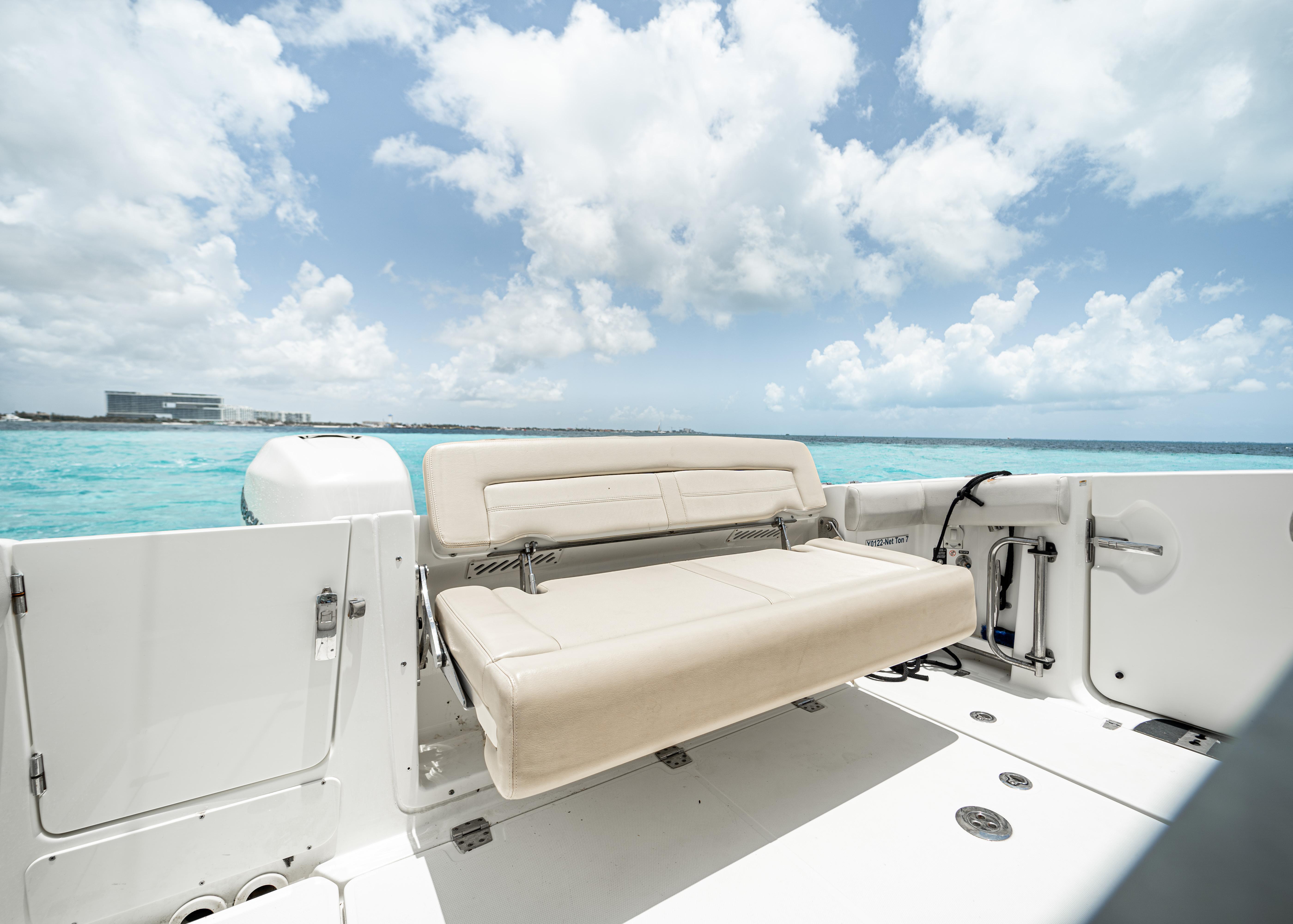 Boston Whaler-350 Realm 2019-2019 BOSTON WHALER 350 REALM @ CANCUN FL-US-9746194 | Thumbnail