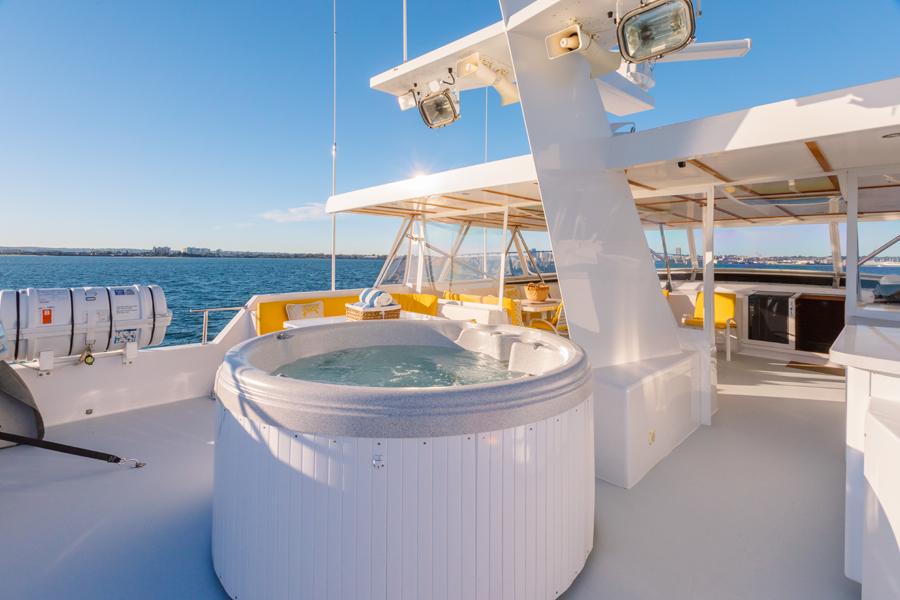 1988 Christensen Motoryacht OCEAN PEARL
