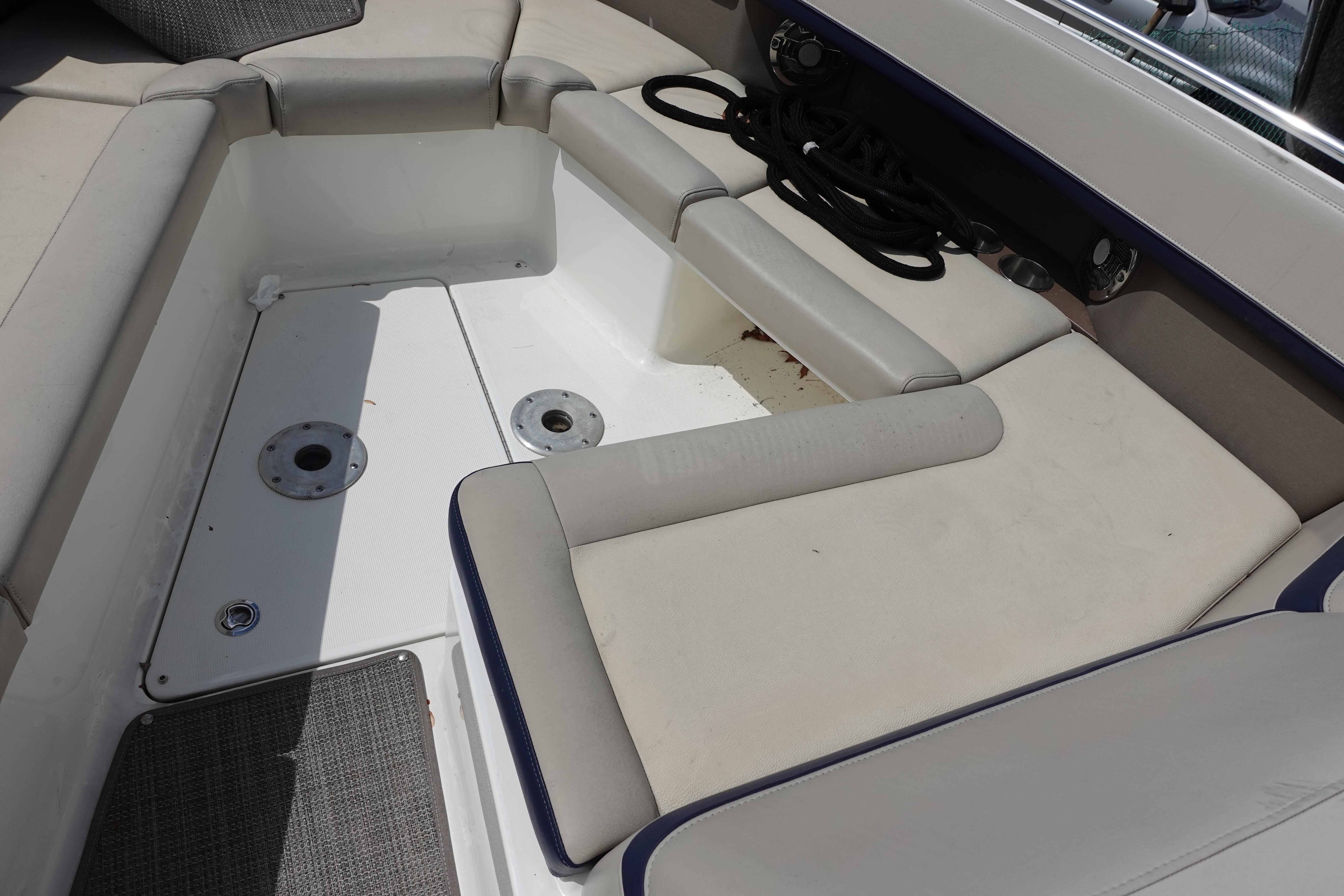 2015-formula-350-crossover-bowrider-power-9786201-20250507151943857-1_XLARGE