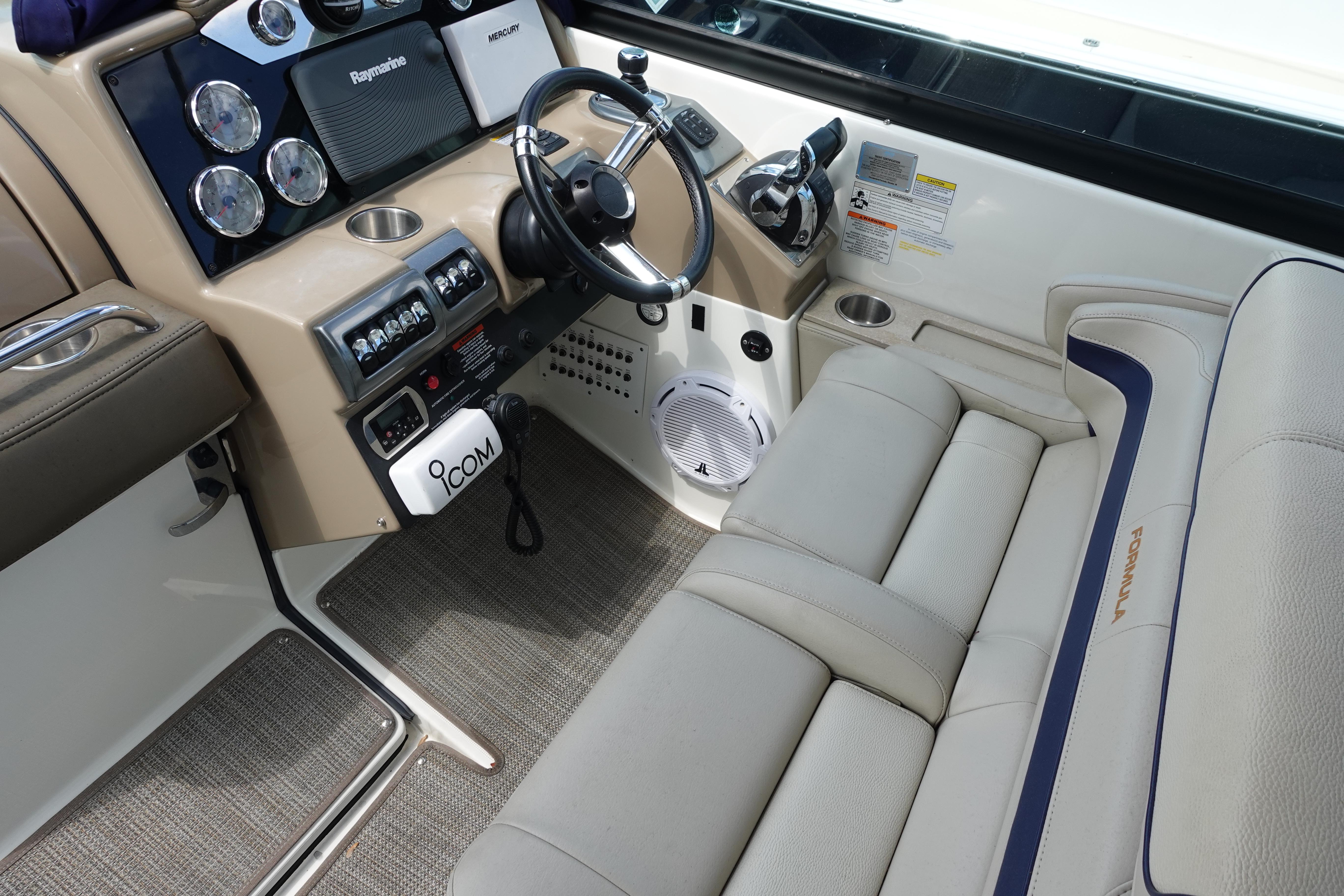 2015-formula-350-crossover-bowrider-power-9786201-20250507152011817-1_XLARGE