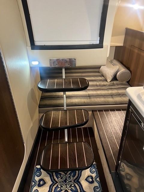 2017-monterey-295-sport-yacht-power-9206221-984710045-0-010720250747-6