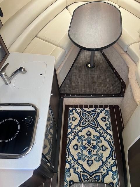 2017-monterey-295-sport-yacht-power-9206221-984710052-0-010720250747-29