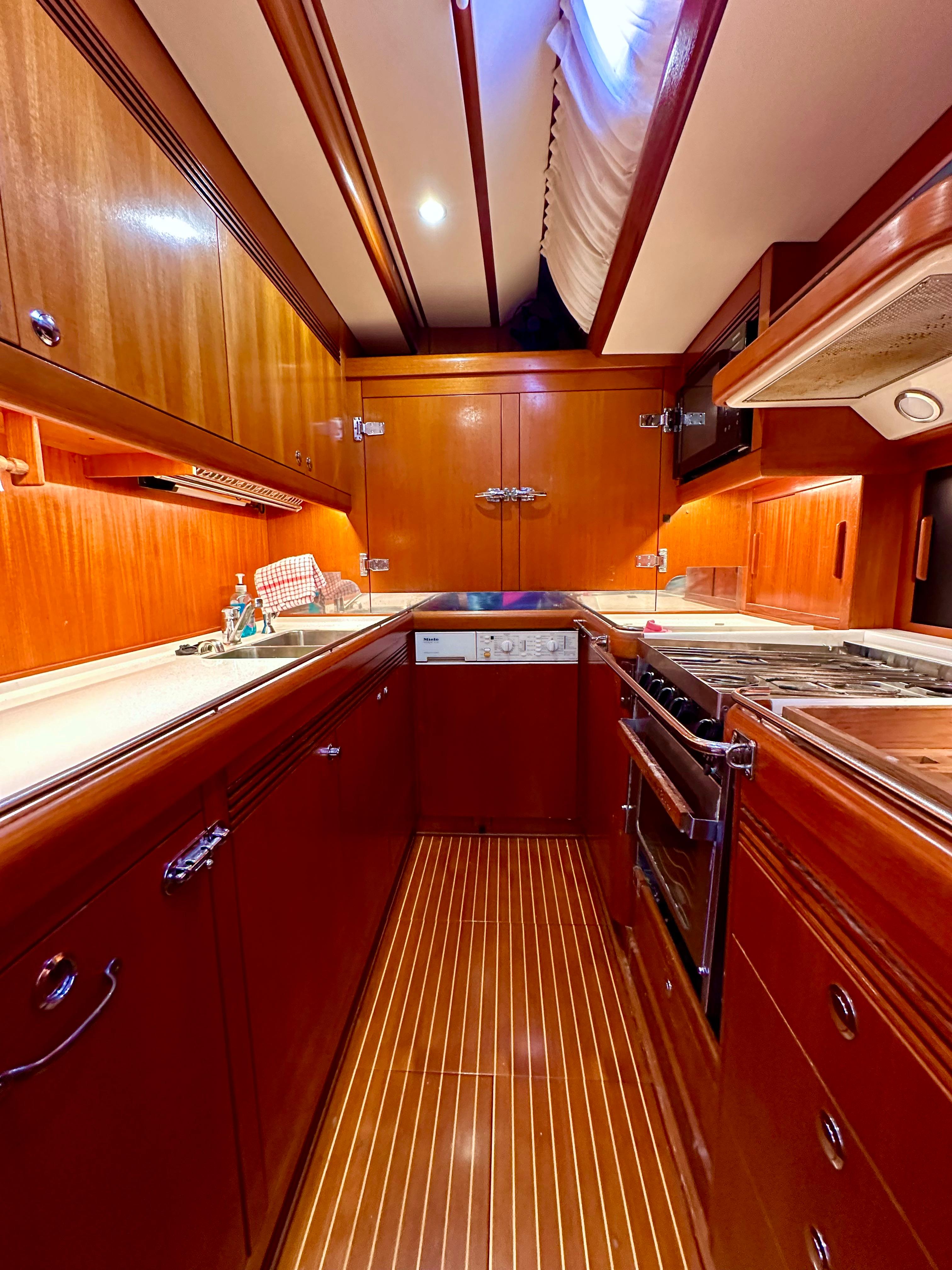 taipan yacht for sale