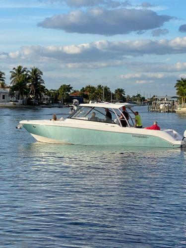 2019 Everglades 340 DC