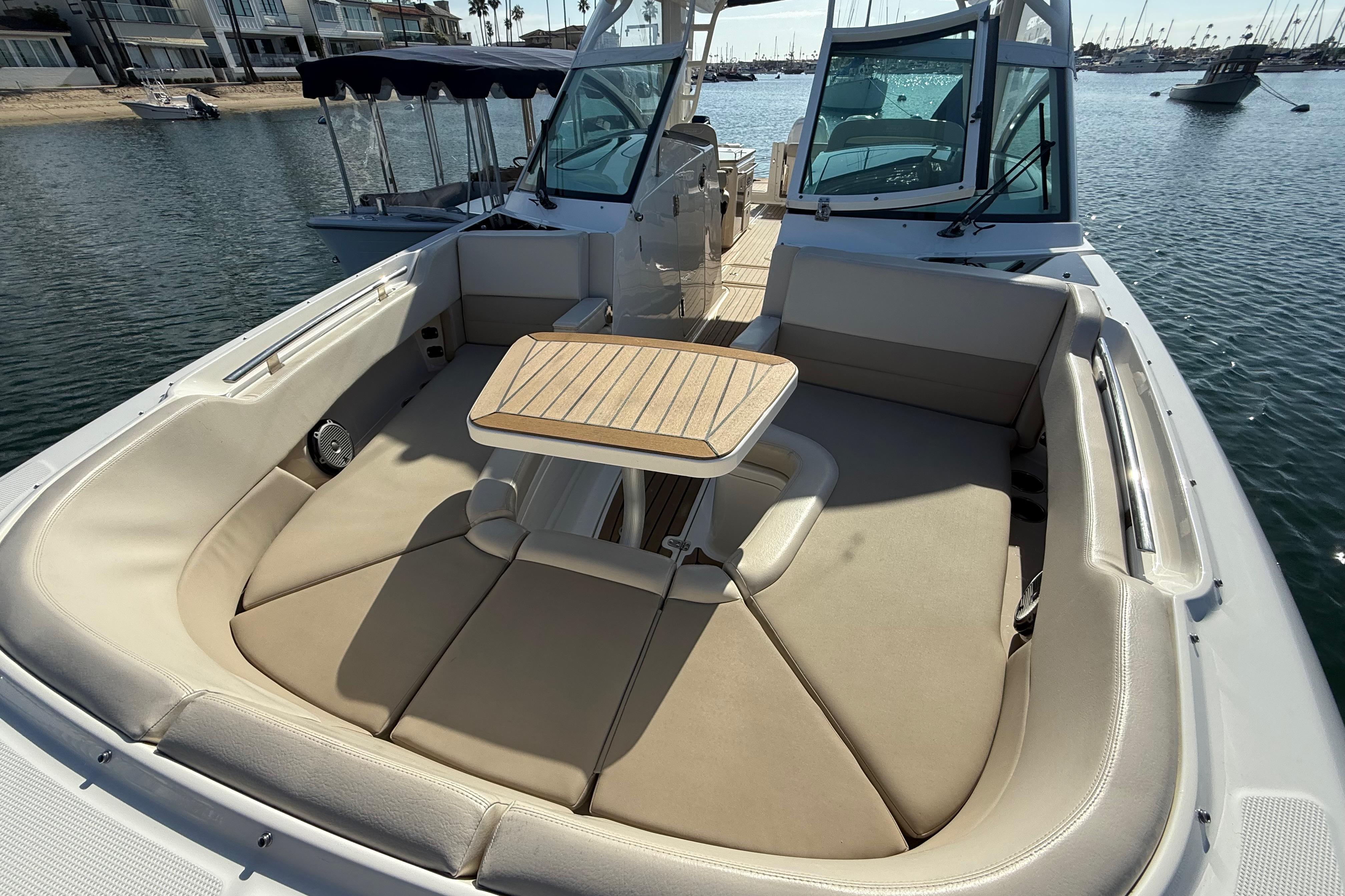 2020 Boston Whaler 320 Vantage #TBRL0282LLC inventory image at Sun Country Marine Group, Newport Beach