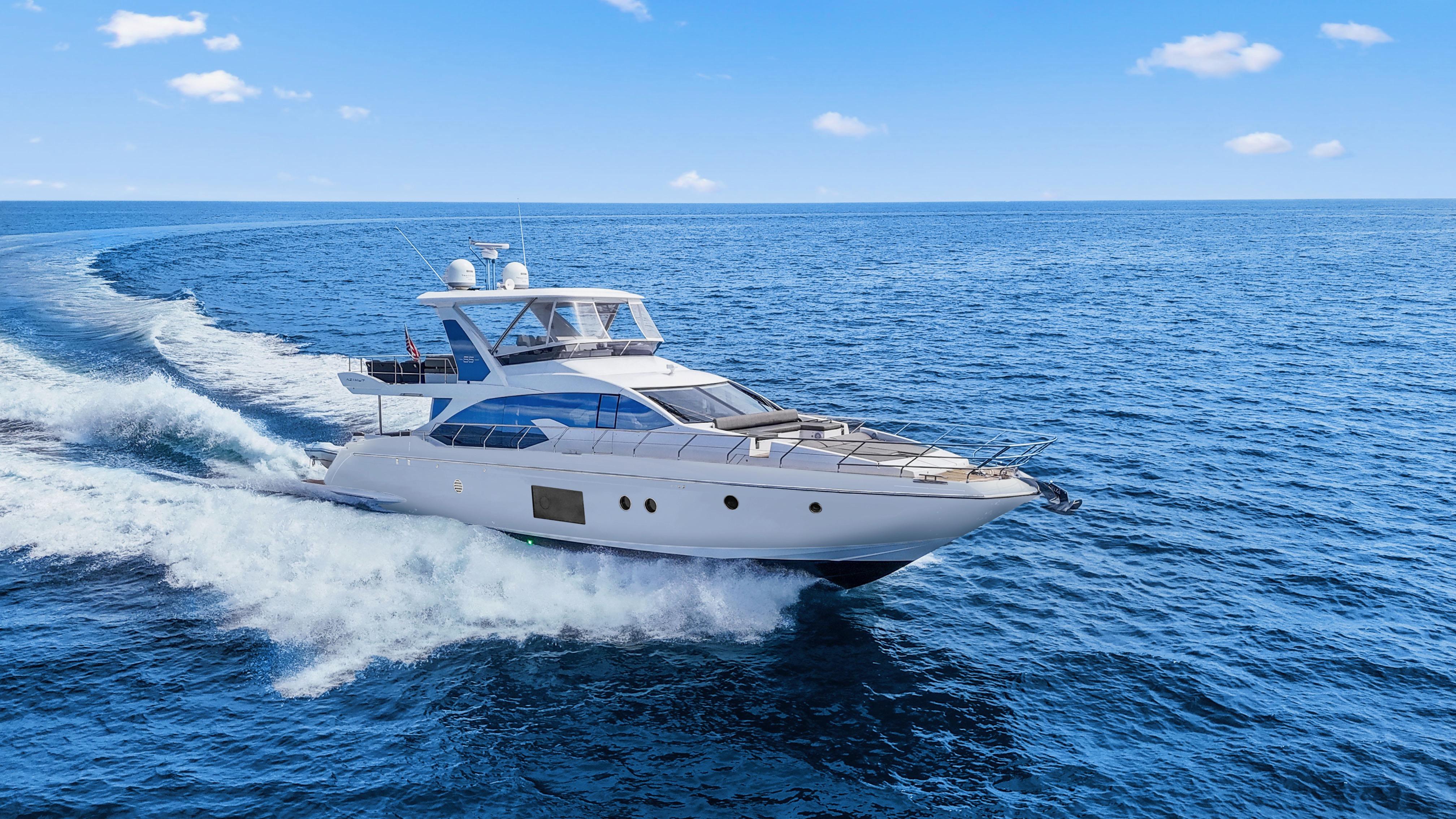 2017 Azimut 66 flybridge