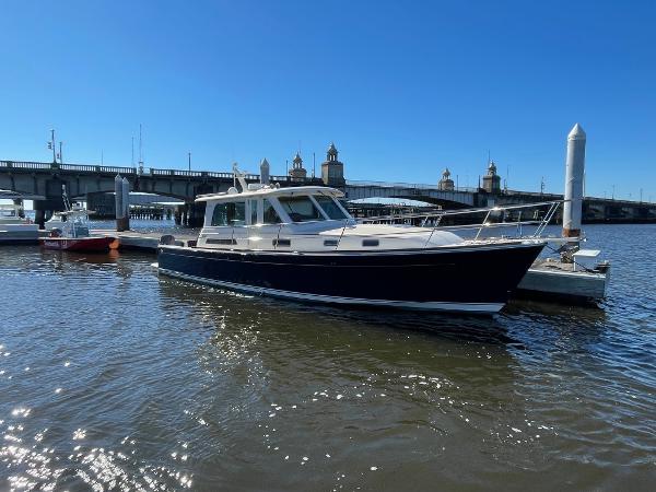 Photo of 2010 Sabre 41'