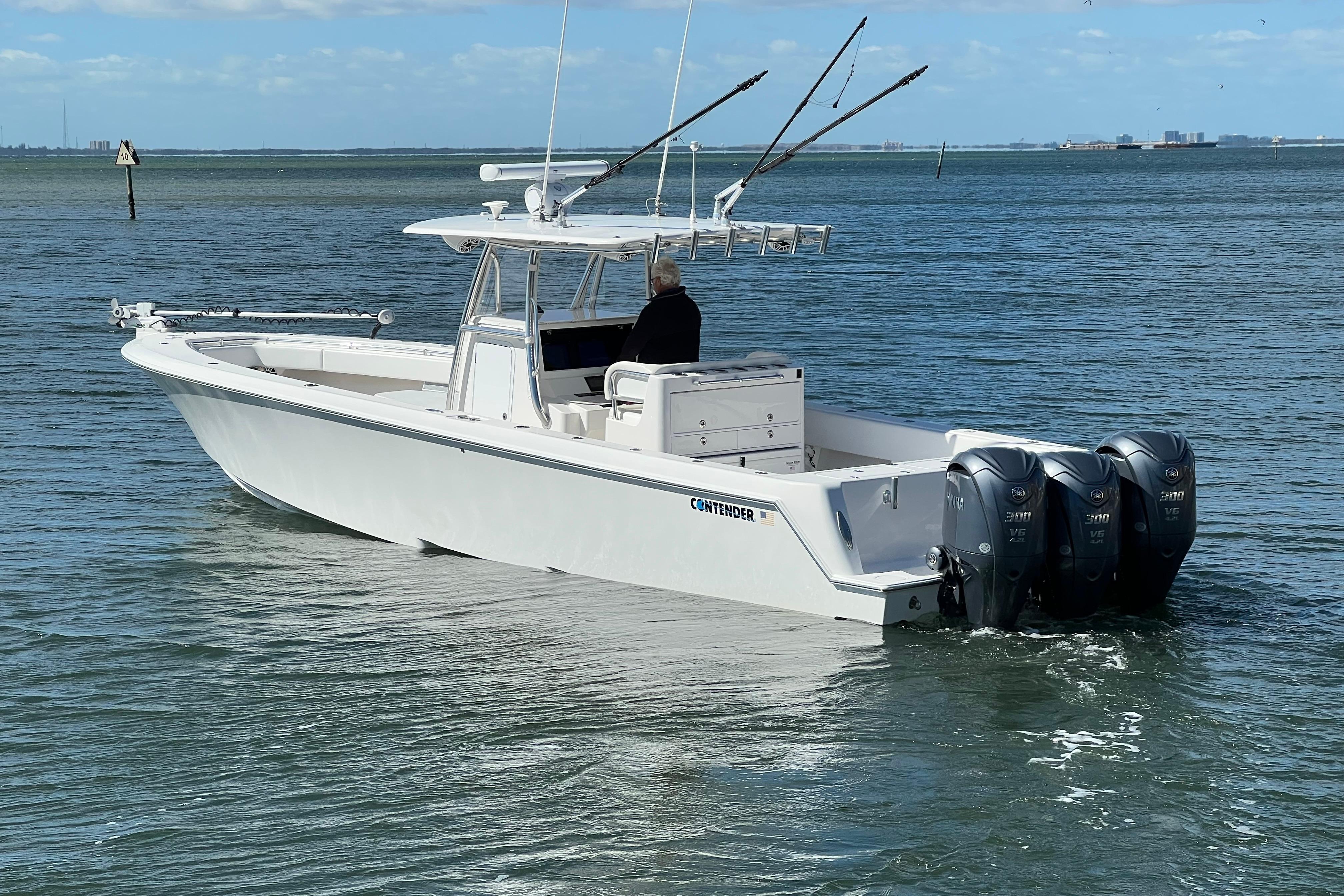 2023 Contender 39 ST-5