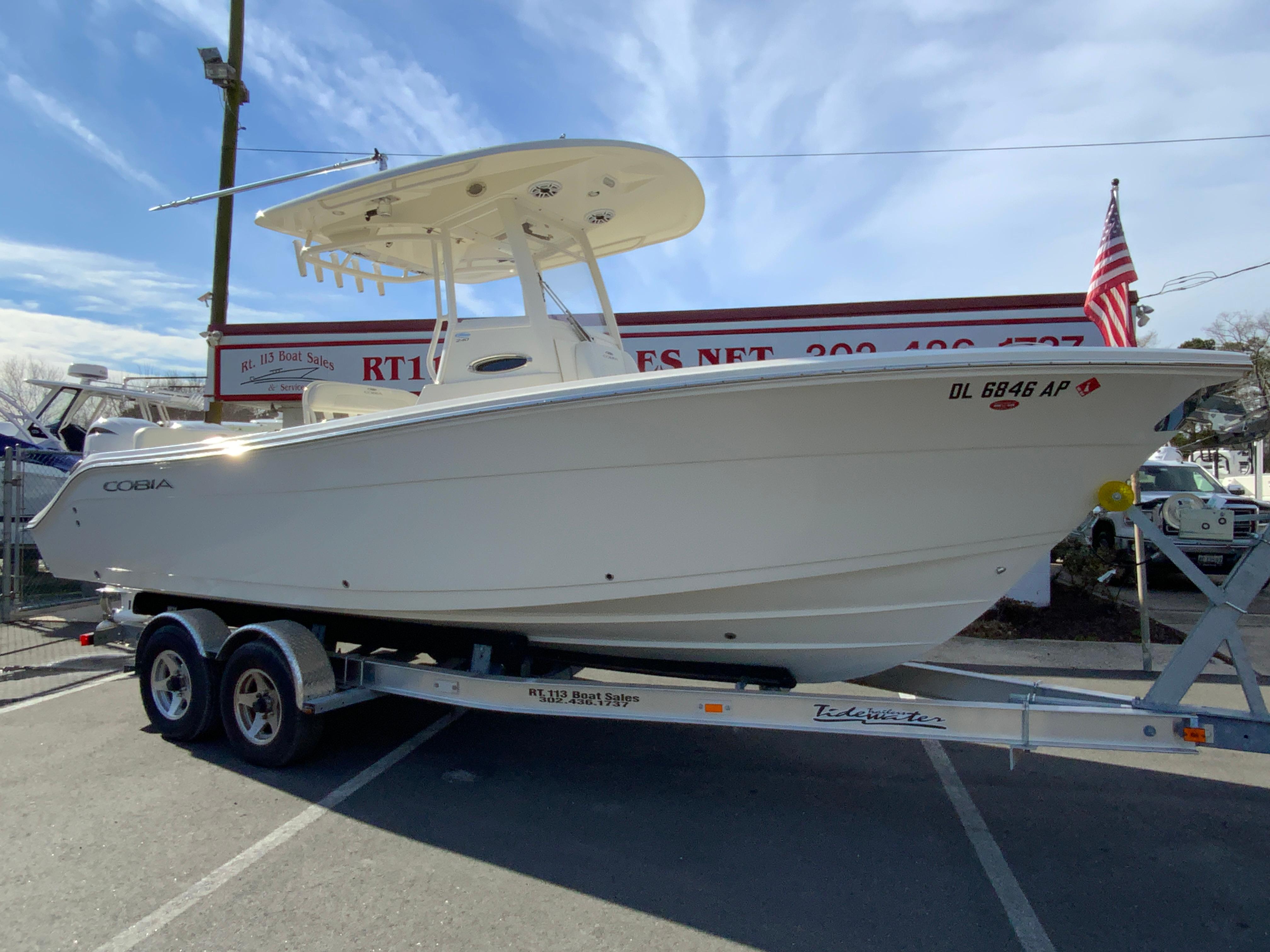 2024 Cobia 240 Center Console-2