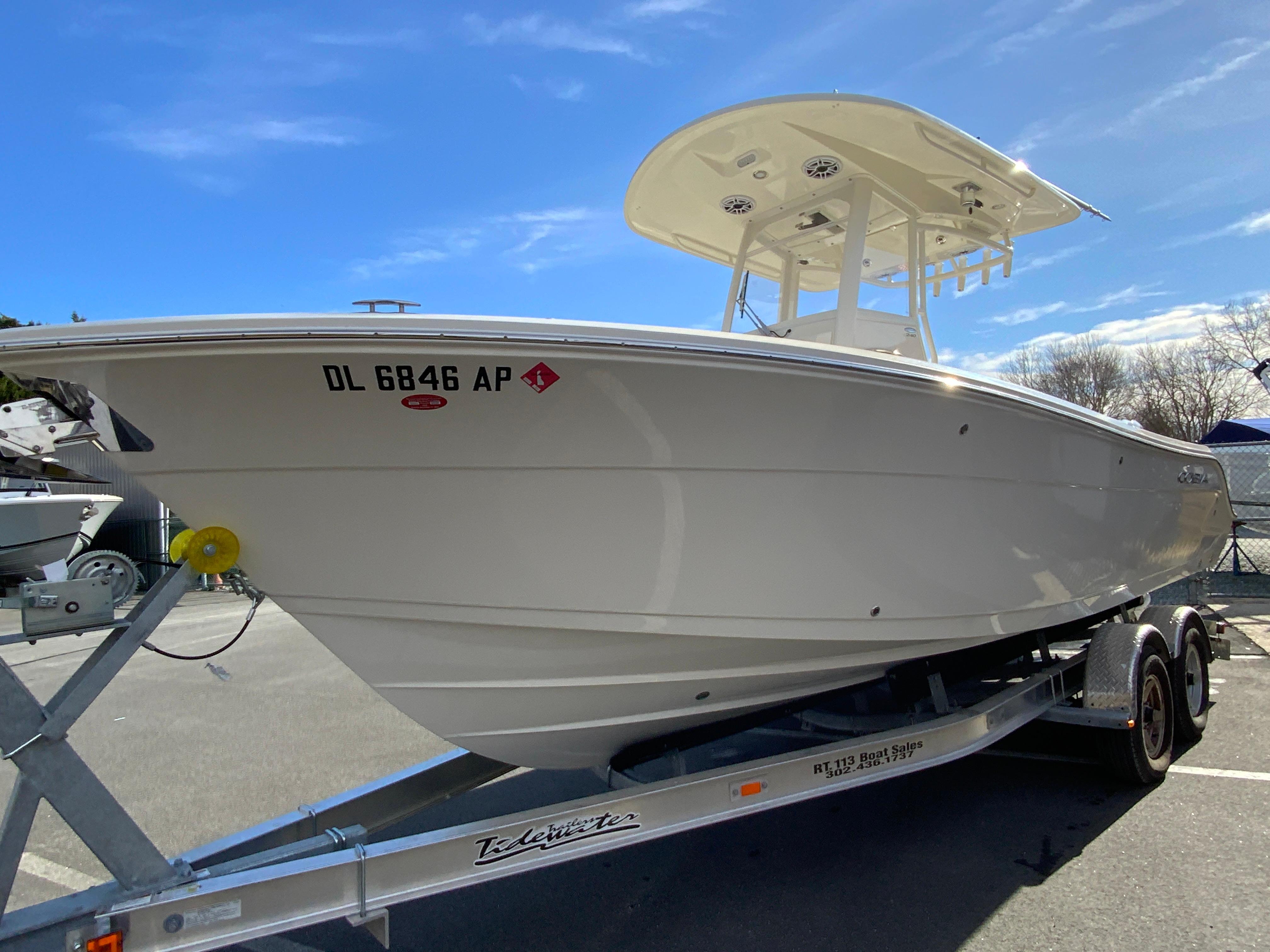 2024 Cobia 240 Center Console-5