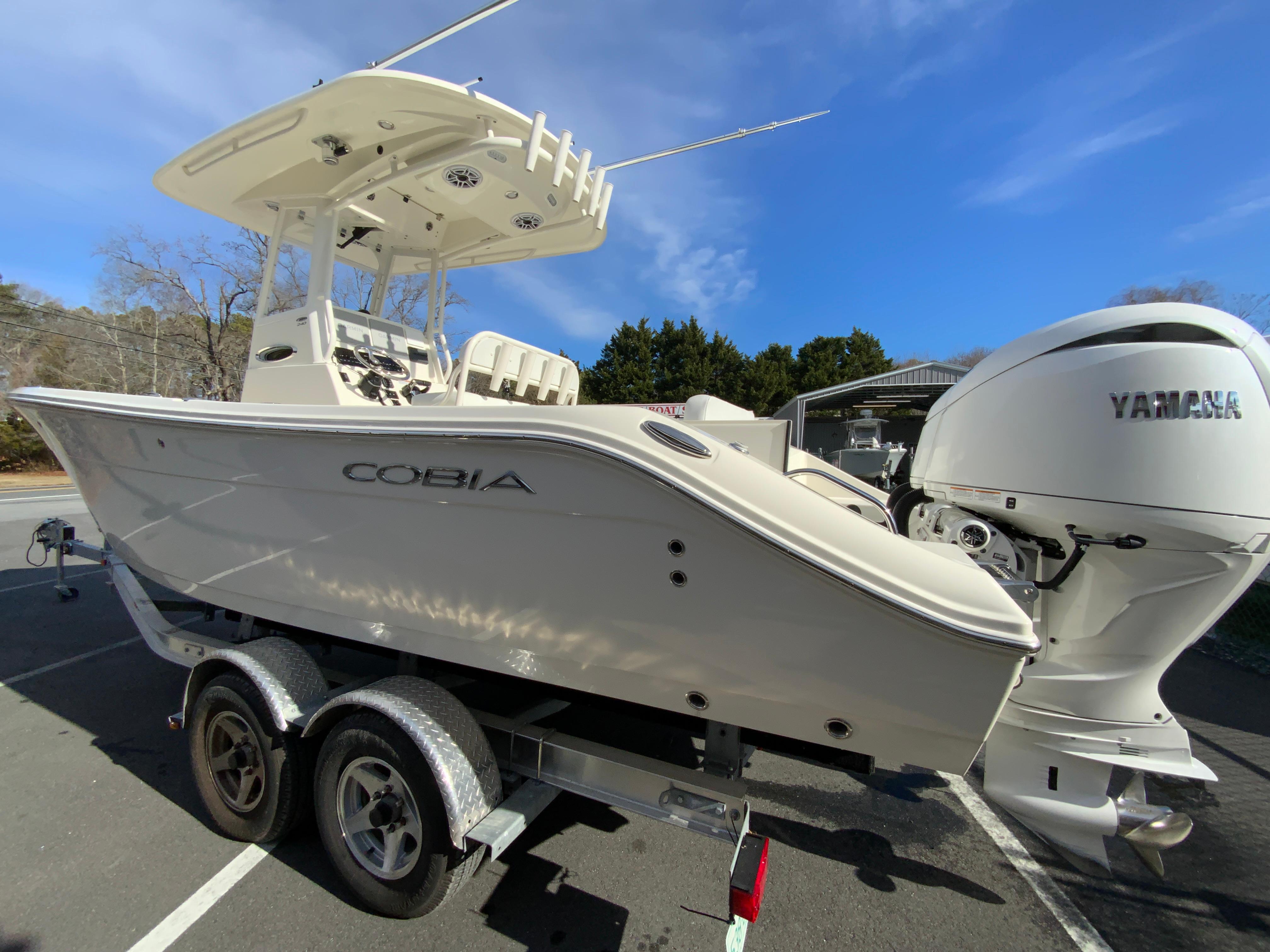 2024 Cobia 240 Center Console-7