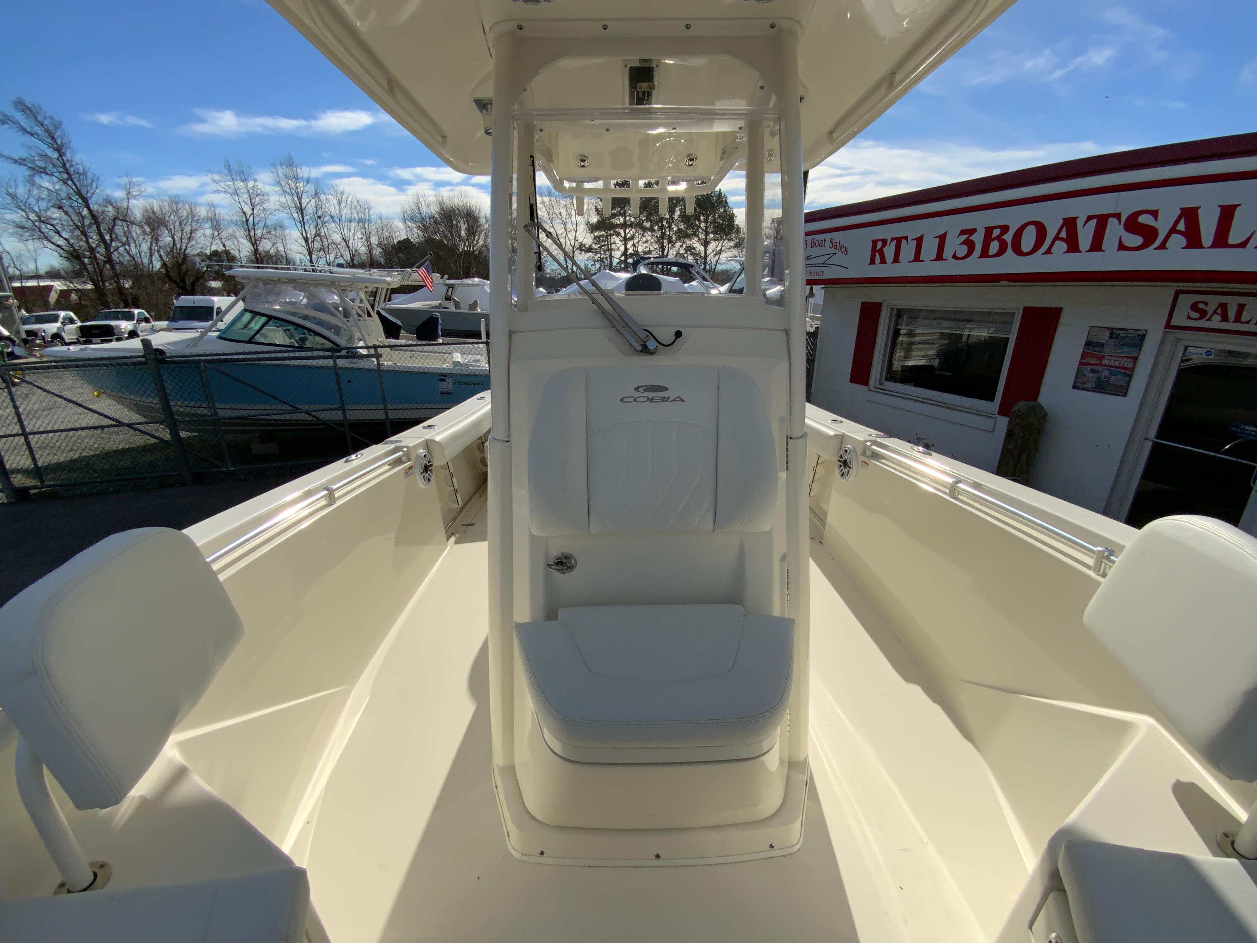 2024 Cobia 240 Center Console-24