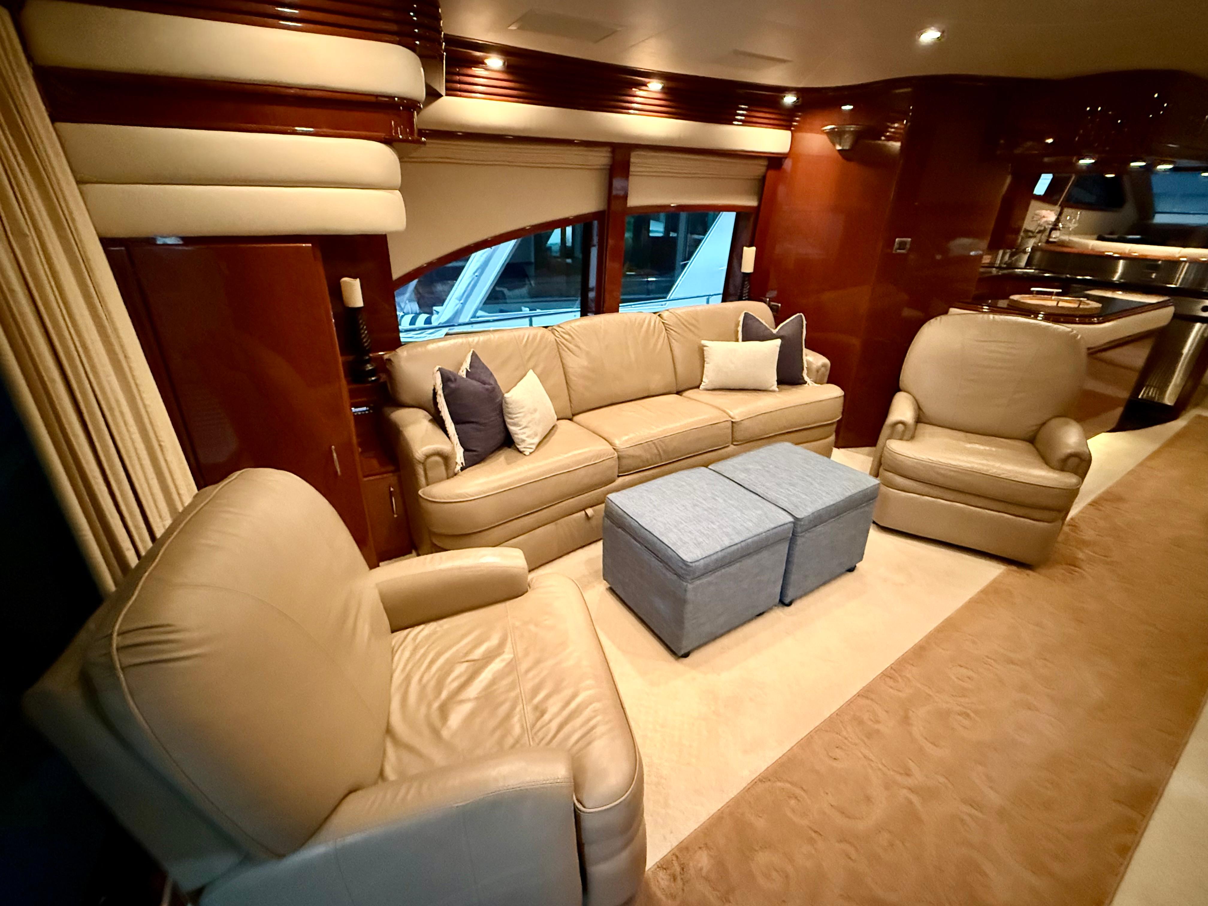 Marquis-65 2005-Tenacity FL-US-Luxurious interior of a 2005 Marquis 65 yacht with plush seating and elegant decor.-9656261 | Thumbnail