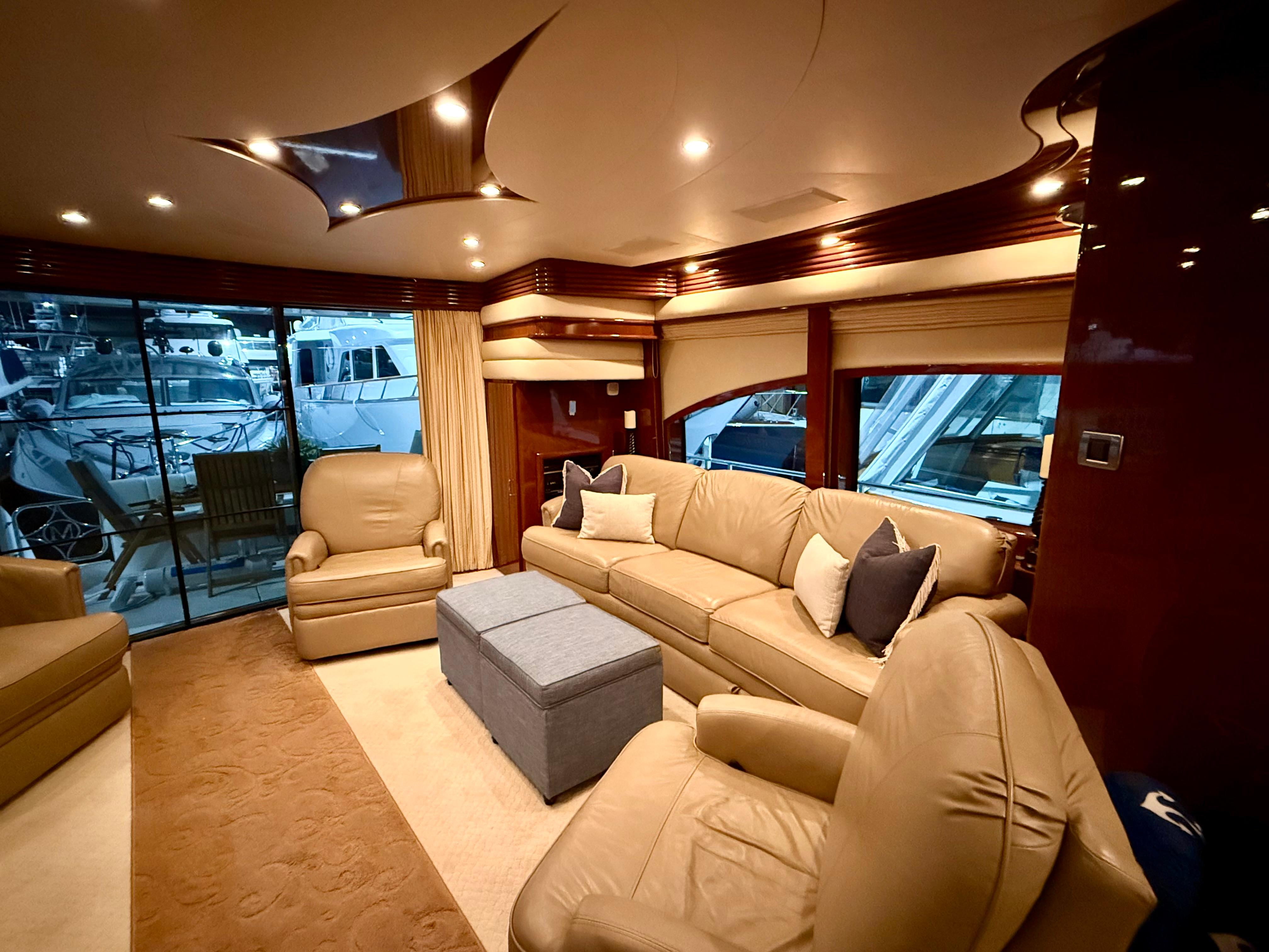 Marquis-65 2005-Tenacity FL-US-Luxurious interior of a 2005 Marquis 65 yacht with plush seating and elegant lighting.-9656261 | Thumbnail