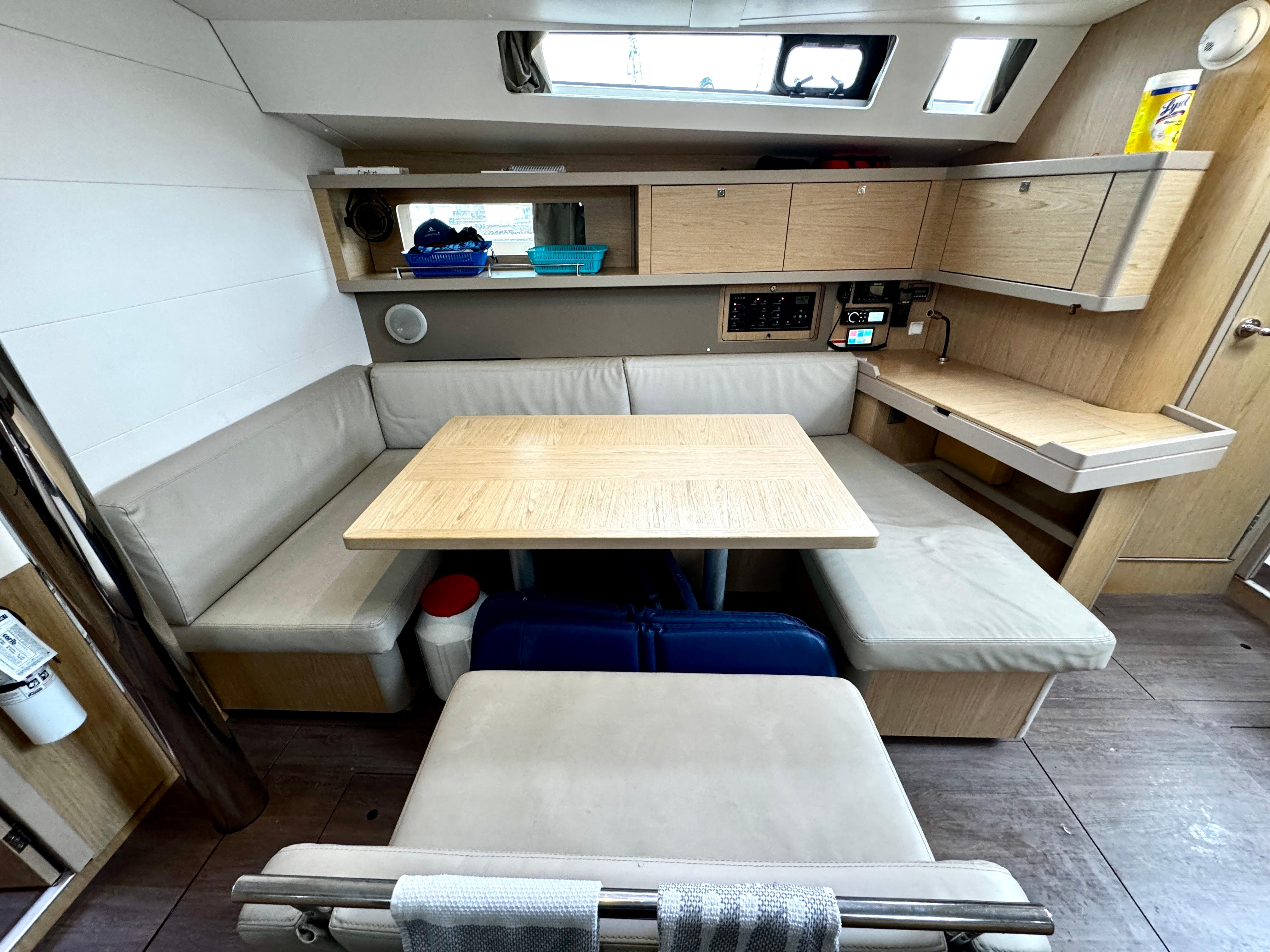 Yacht Photos Pics