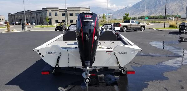 2021 Tracker Boats boat for sale, model of the boat is Pro Team 195 TXW Tournament Edition & Image # 3 of 13