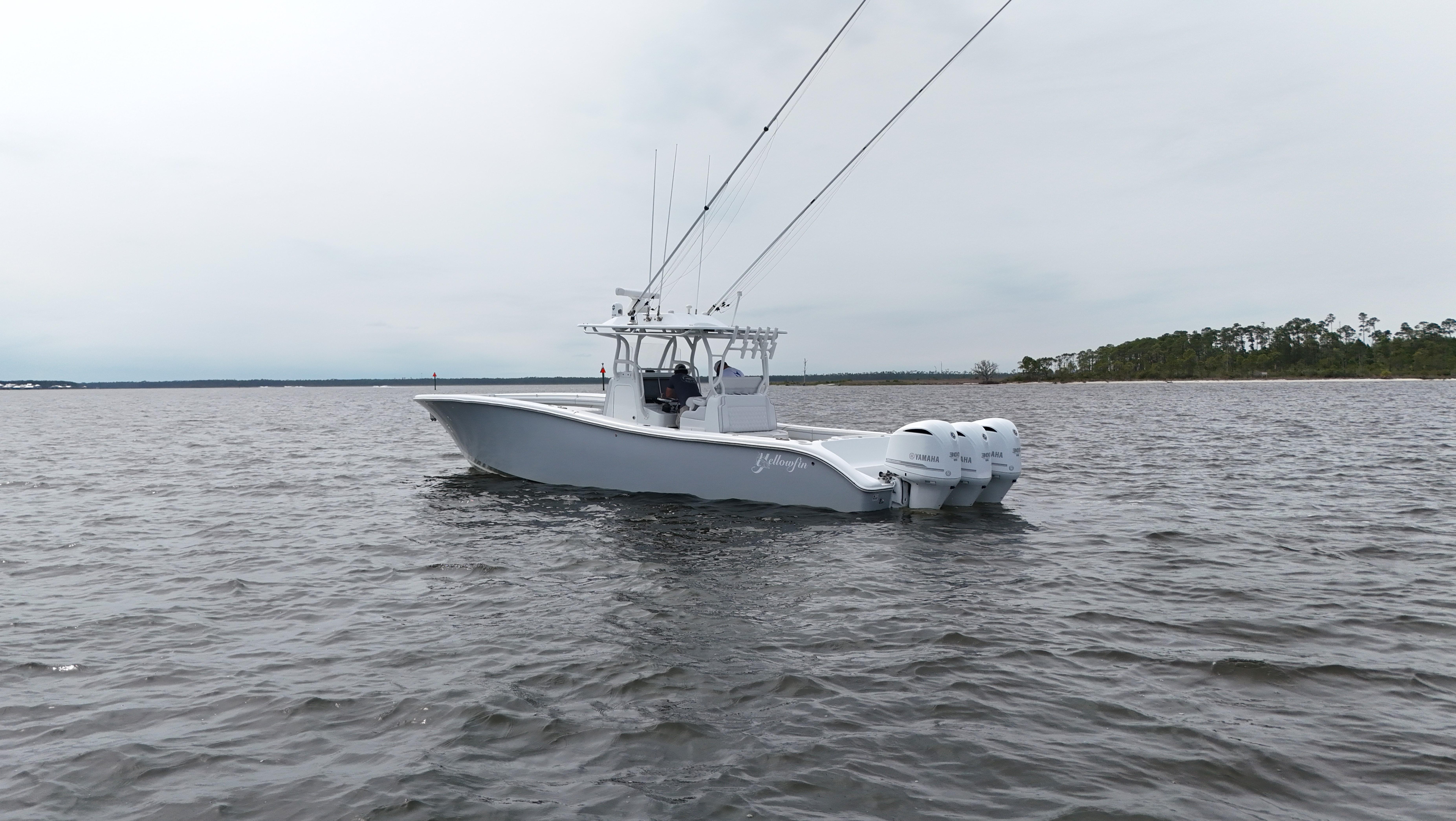 2017-yellowfin-36-offshore-power-9786274-20250507162653158-1_XLARGE