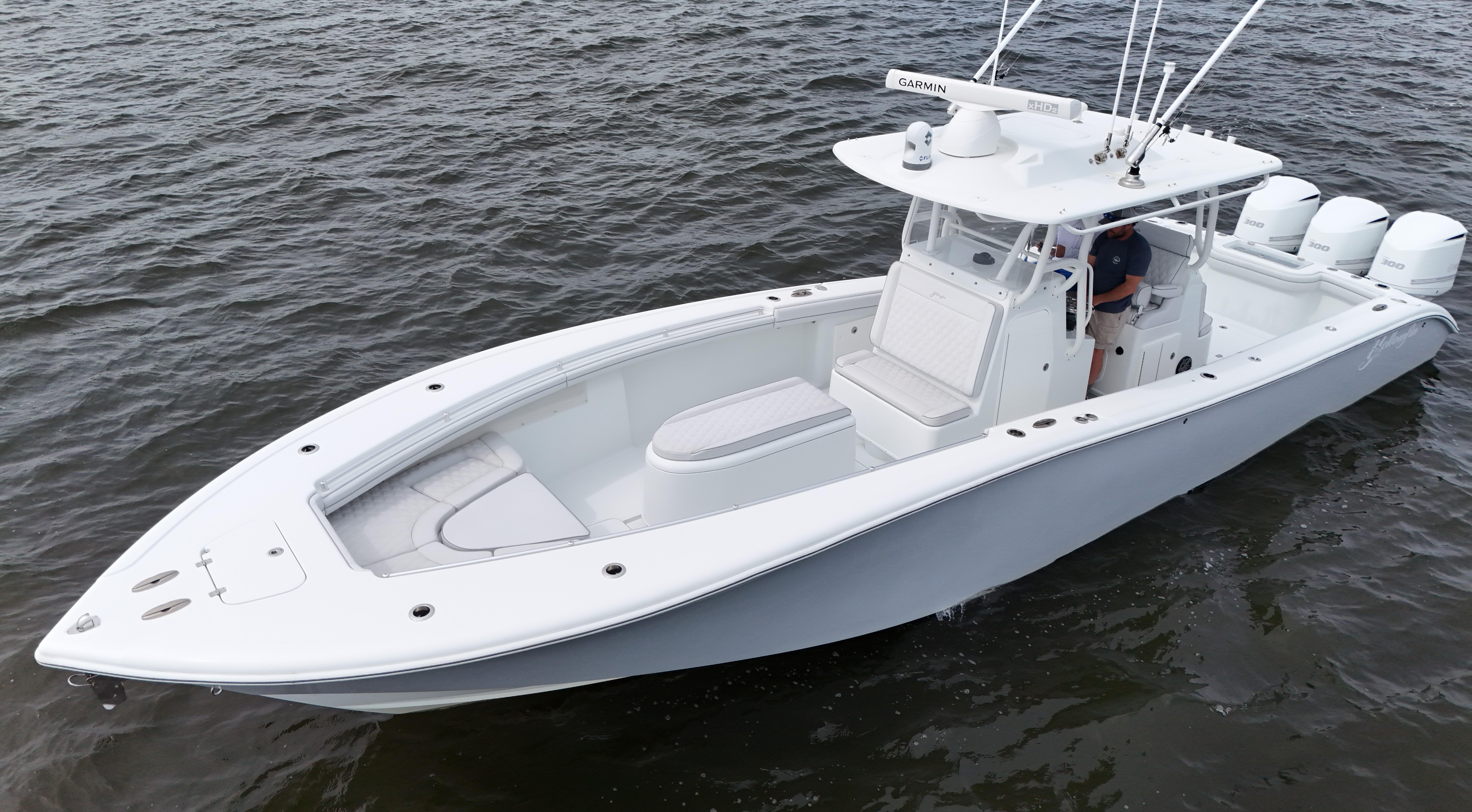 2017-yellowfin-36-offshore-power-9786274-20250507162810669-1_XLARGE