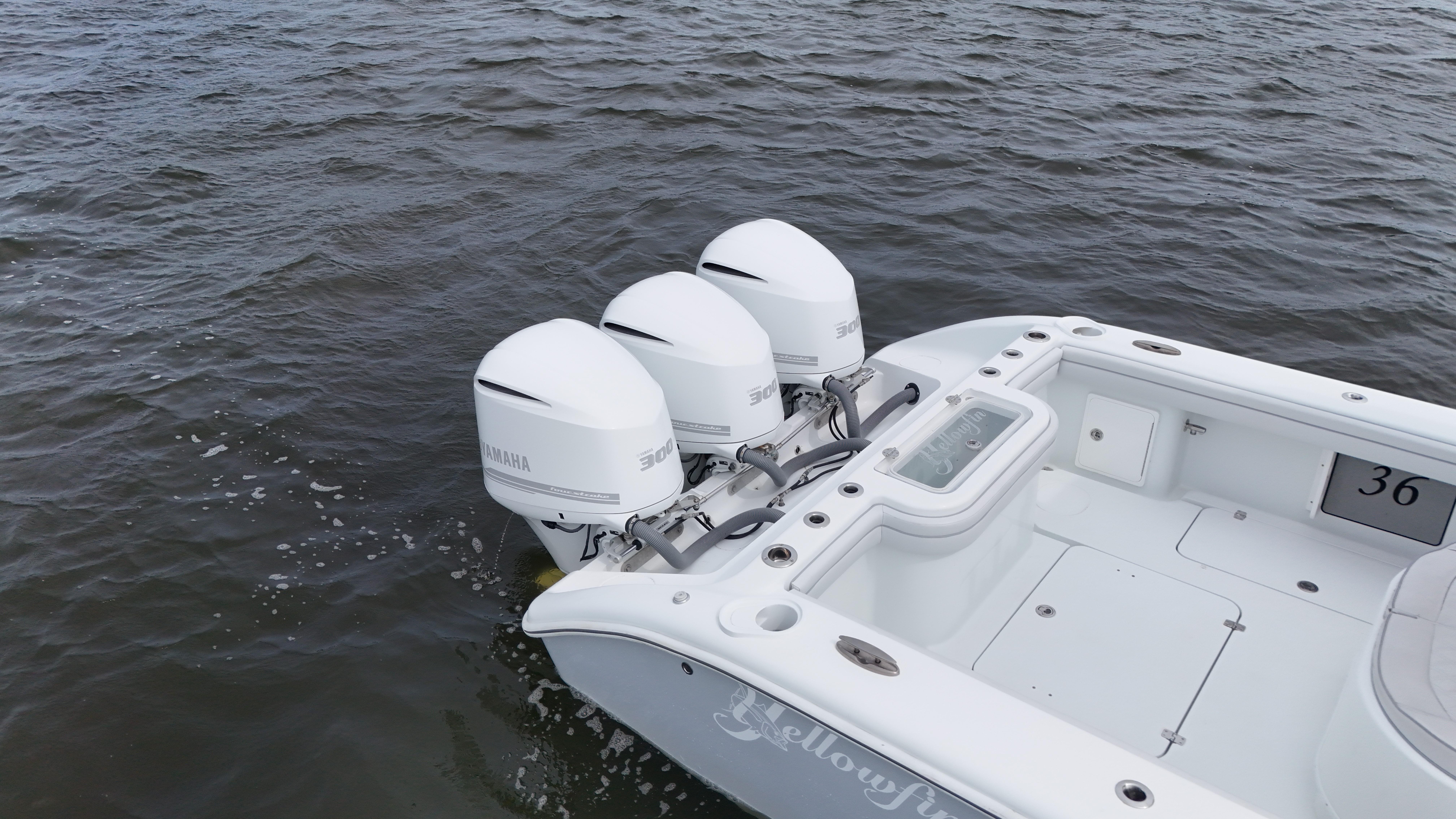 2017-yellowfin-36-offshore-power-9786274-20250507162832952-1_XLARGE