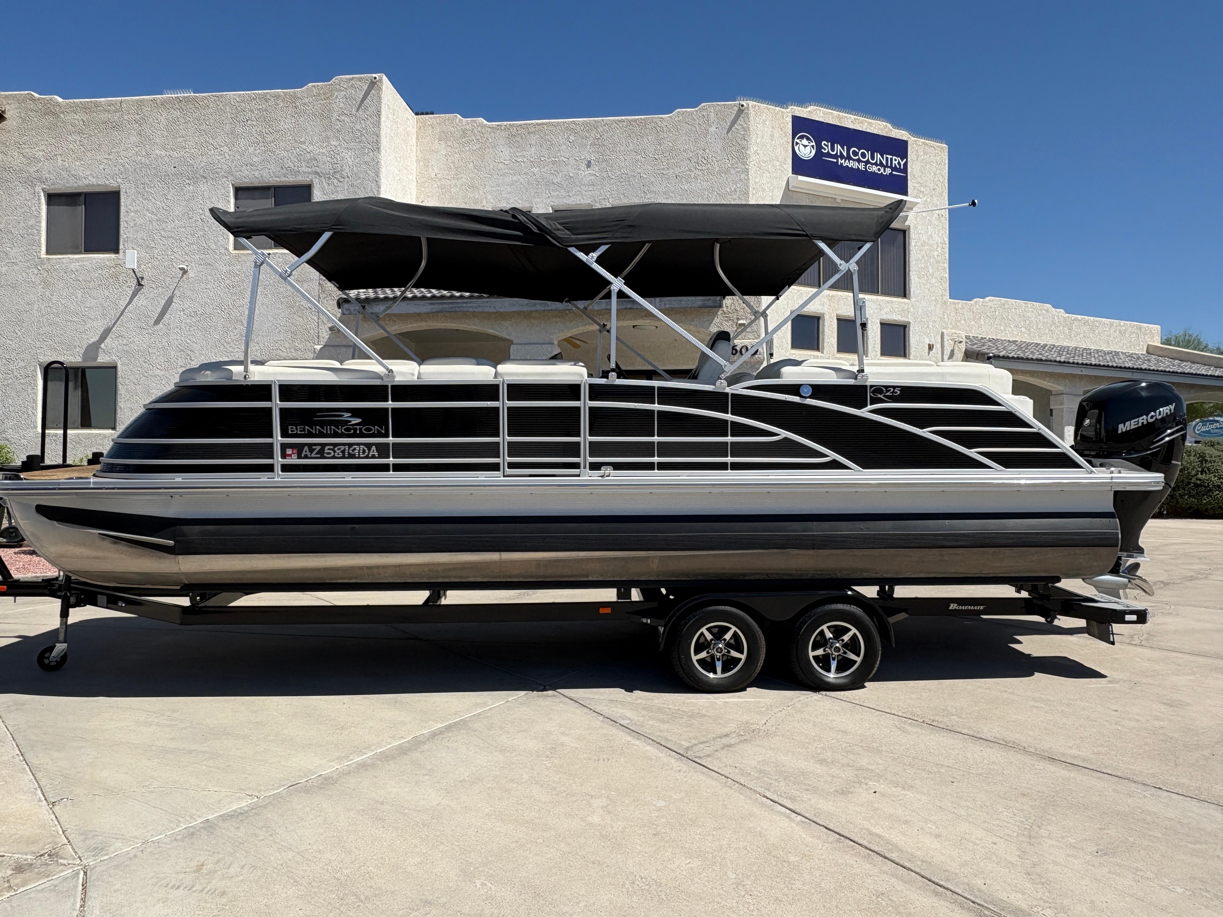 2018 Bennington 25 QSR #TBJC4583 inventory image at Sun Country Marine Group, Lake Havasu City, AZ 2018 Bennington 25 QSR #TBJC4583 inventory image at Sun Country Marine Group, Lake Havasu City, AZ