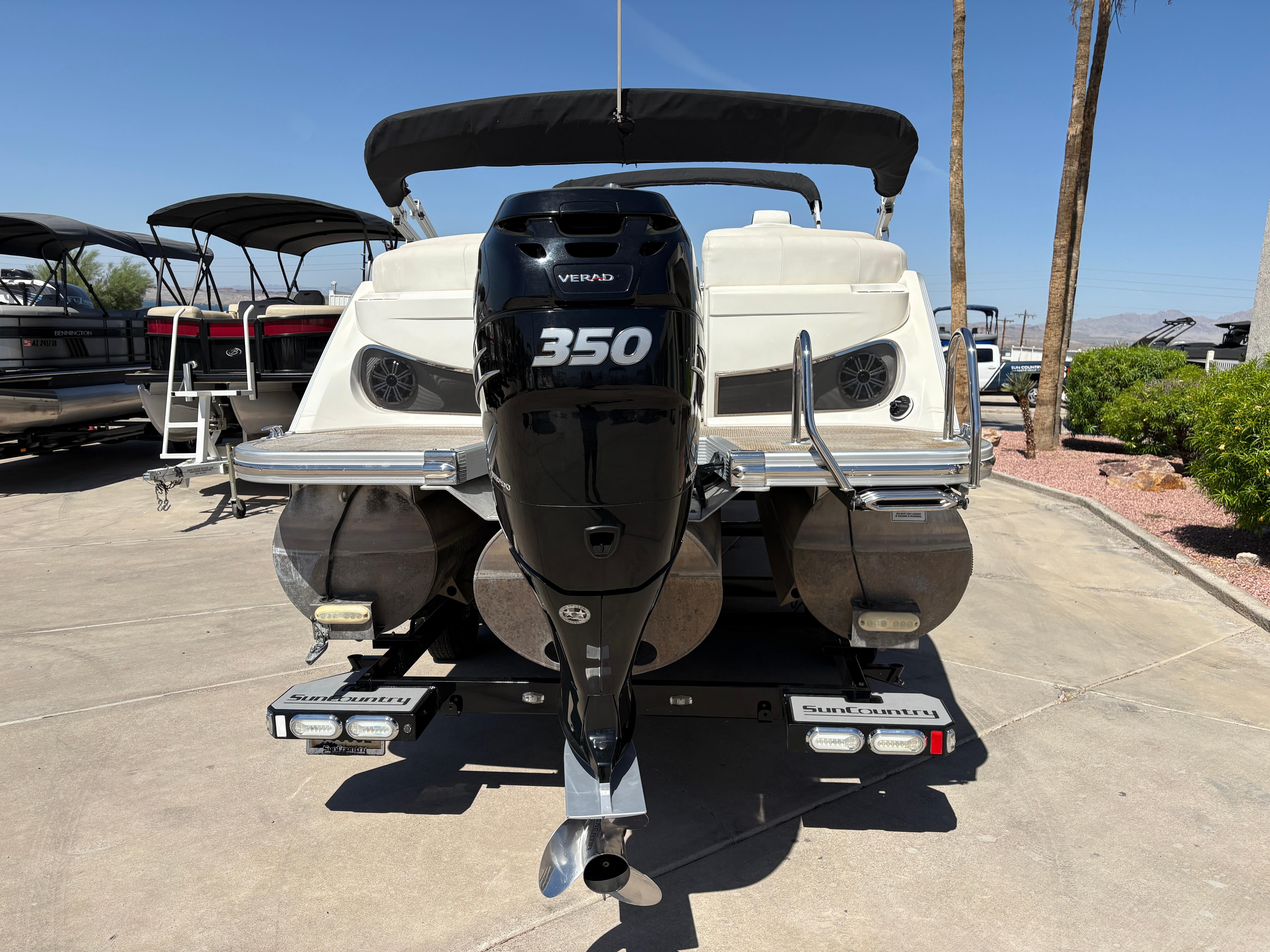 2018 Bennington 25 QSR #TBJC4583 inventory image at Sun Country Marine Group, Lake Havasu City, AZ 2018 Bennington 25 QSR #TBJC4583 inventory image at Sun Country Marine Group, Lake Havasu City, AZ