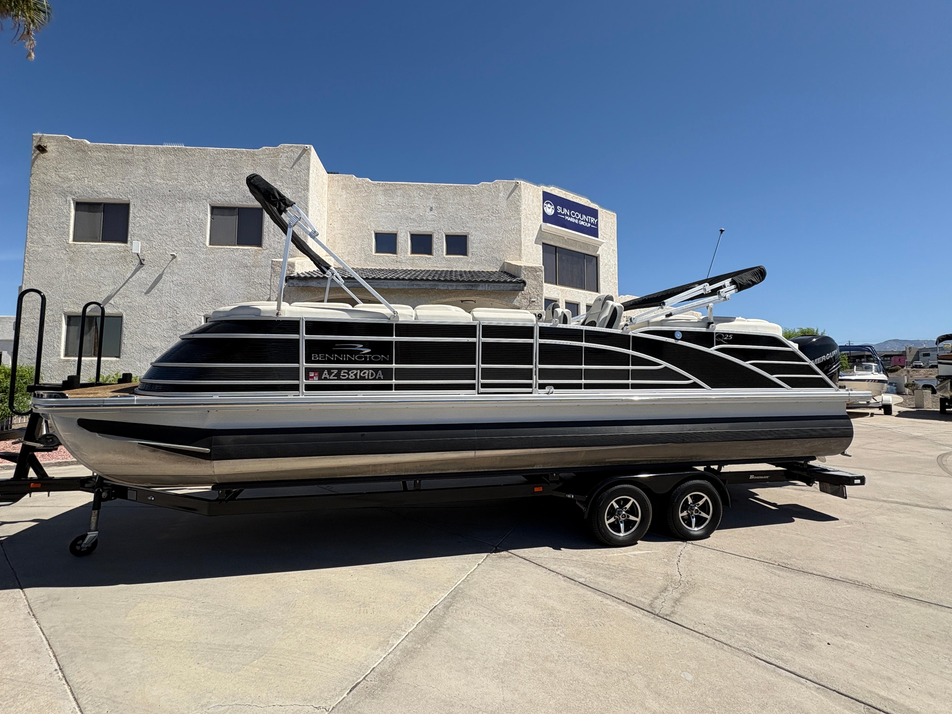 2018 Bennington 25 QSR #TBJC4583 inventory image at Sun Country Marine Group, Lake Havasu City, AZ 2018 Bennington 25 QSR #TBJC4583 inventory image at Sun Country Marine Group, Lake Havasu City, AZ