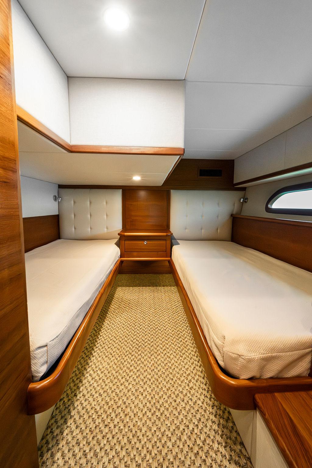 2020-grand-banks-44-eastbay-sx-power-9676281-20250506104915848-1_XLARGE