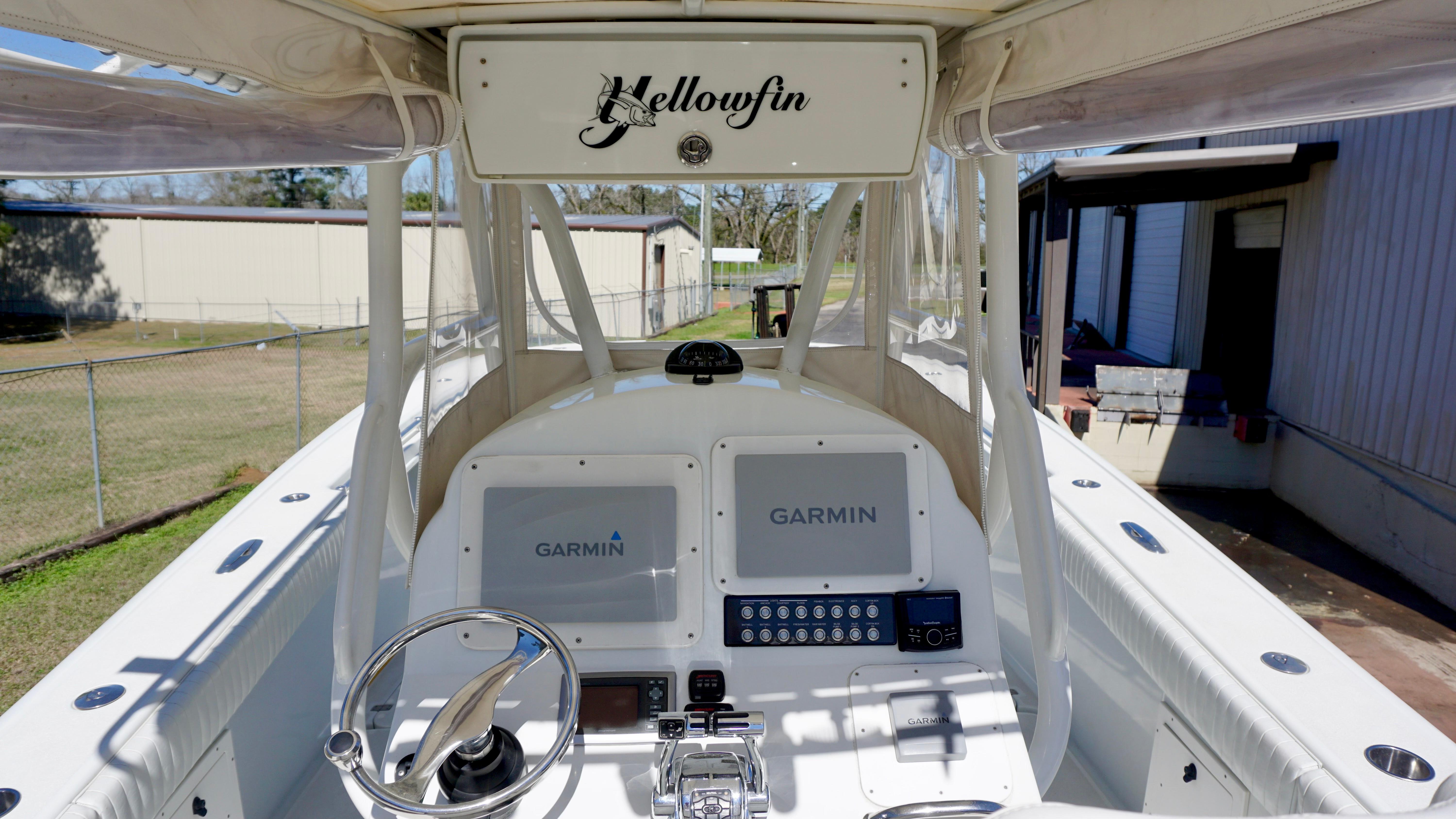 2006 Yellowfin 34 Offshore - Image 18