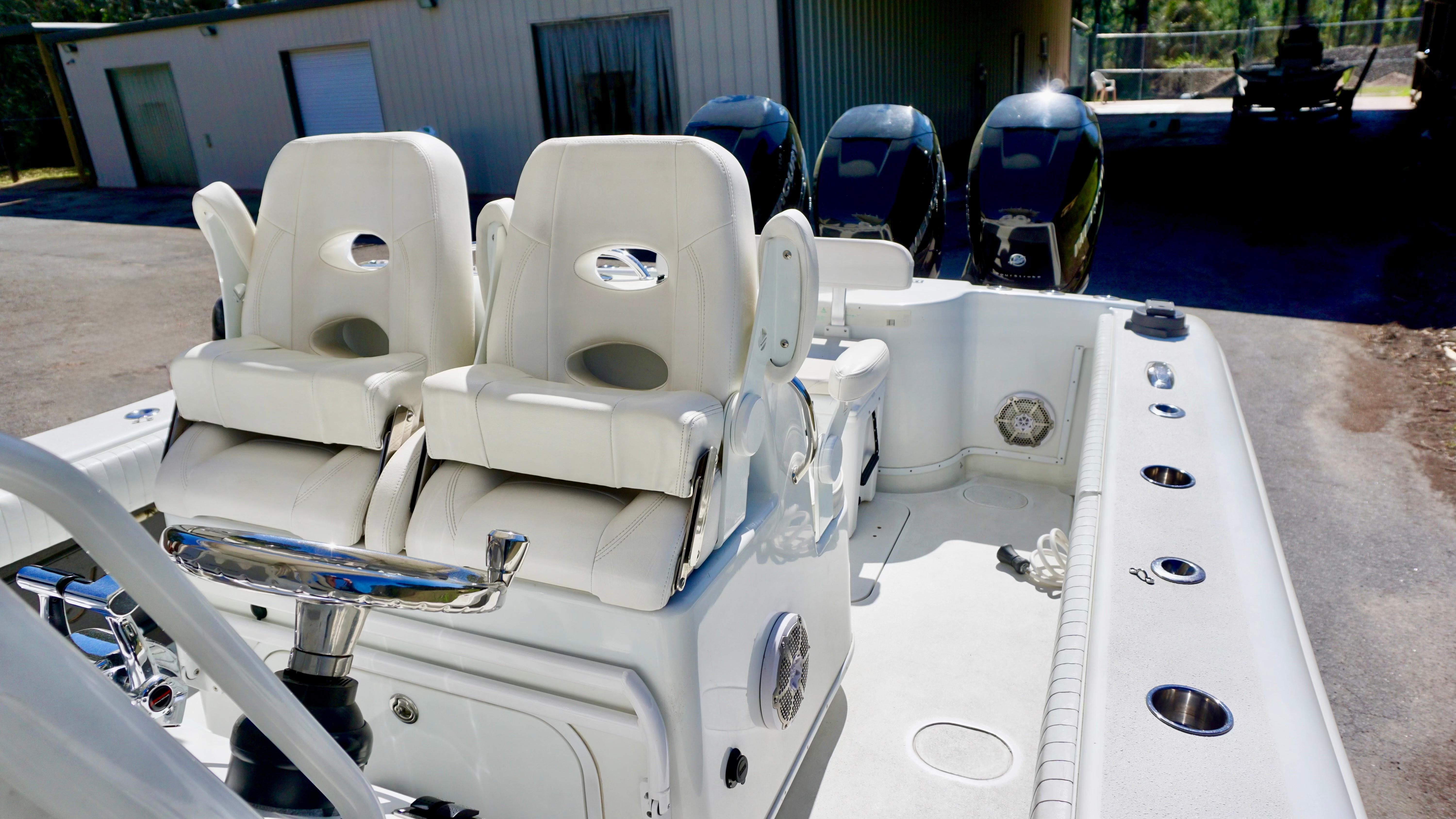 2006 Yellowfin 34 Offshore - Image 19