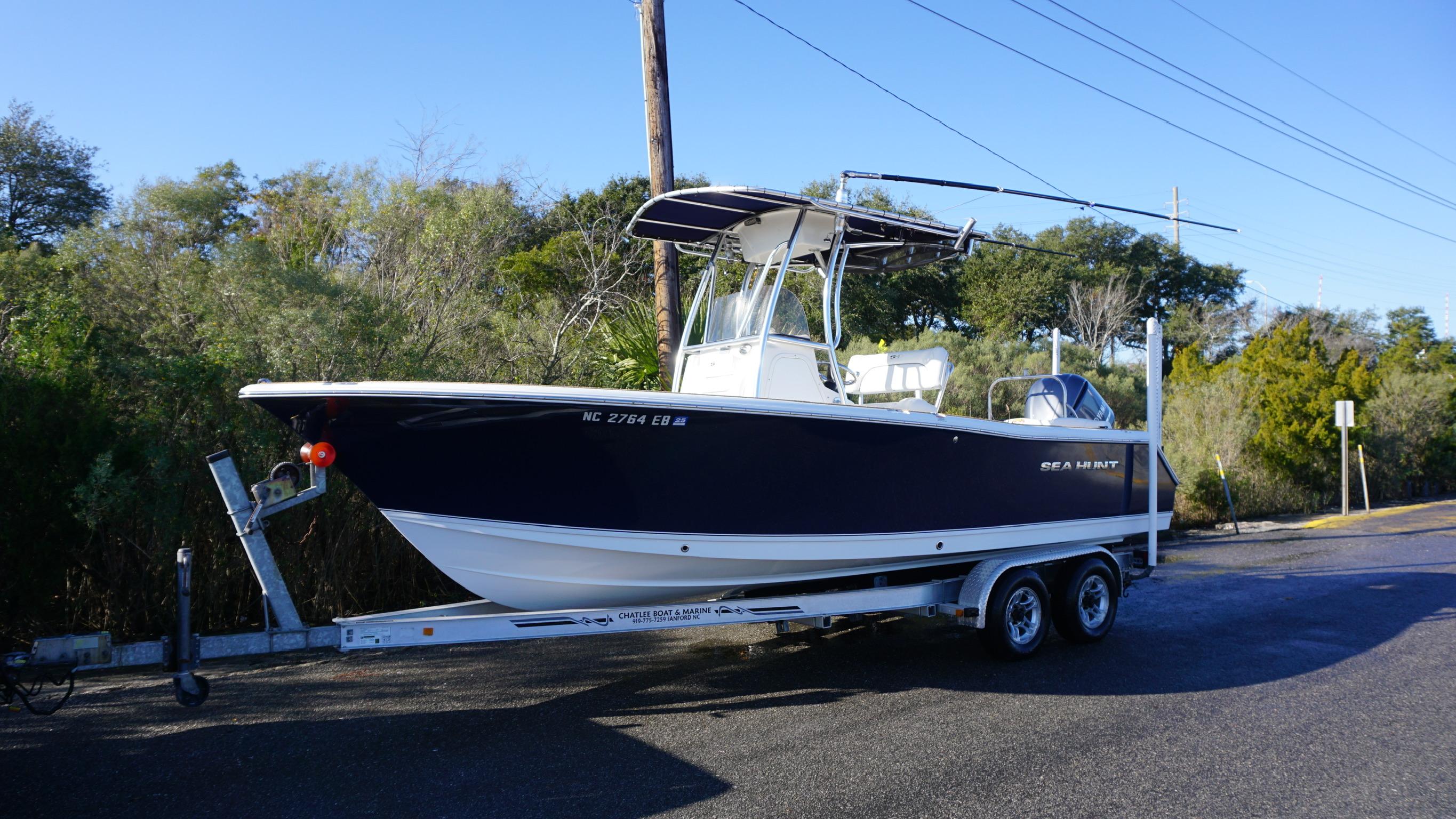 2015 Sea Hunt Ultra 234 - Image 7