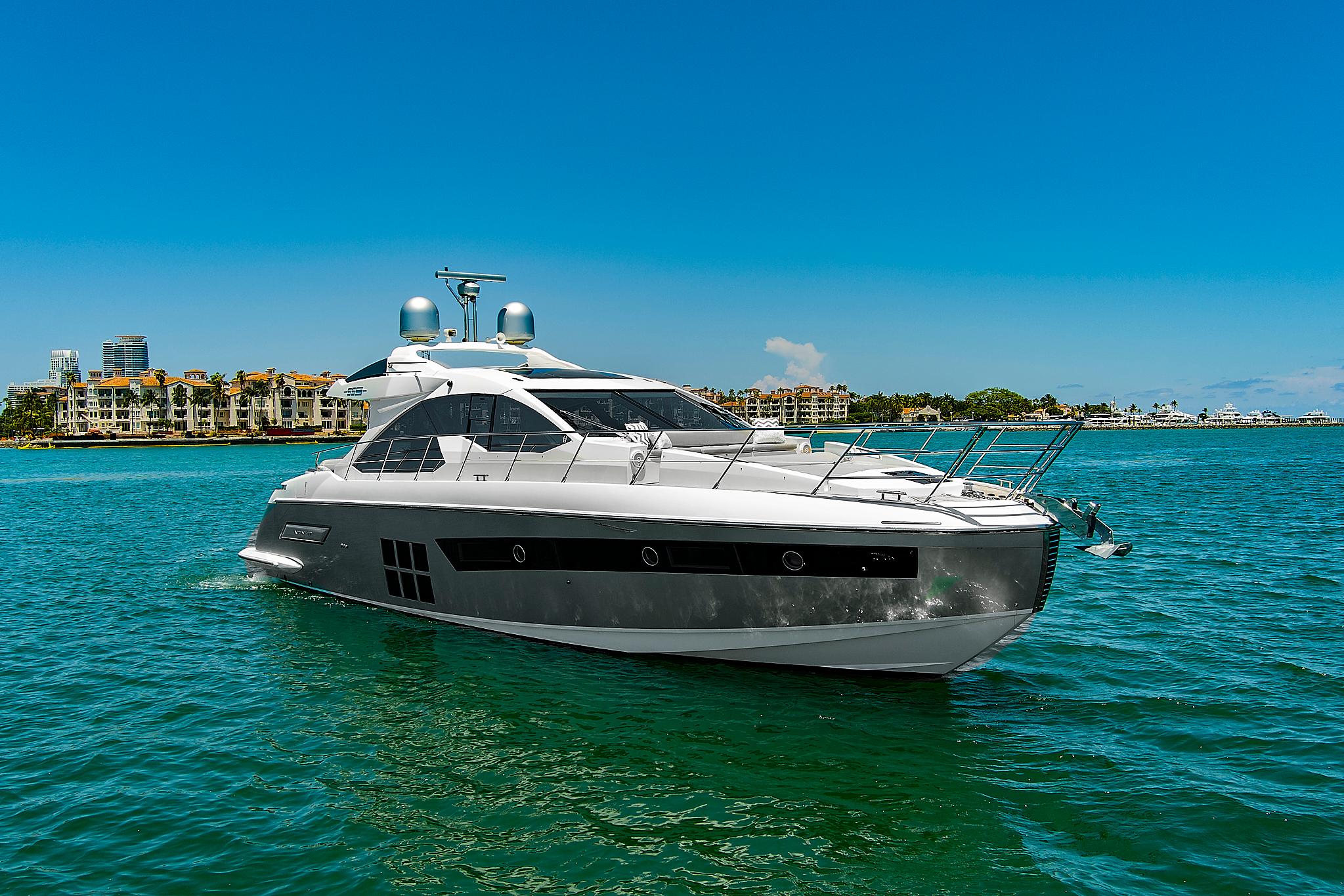 50 ft Azimut 2016