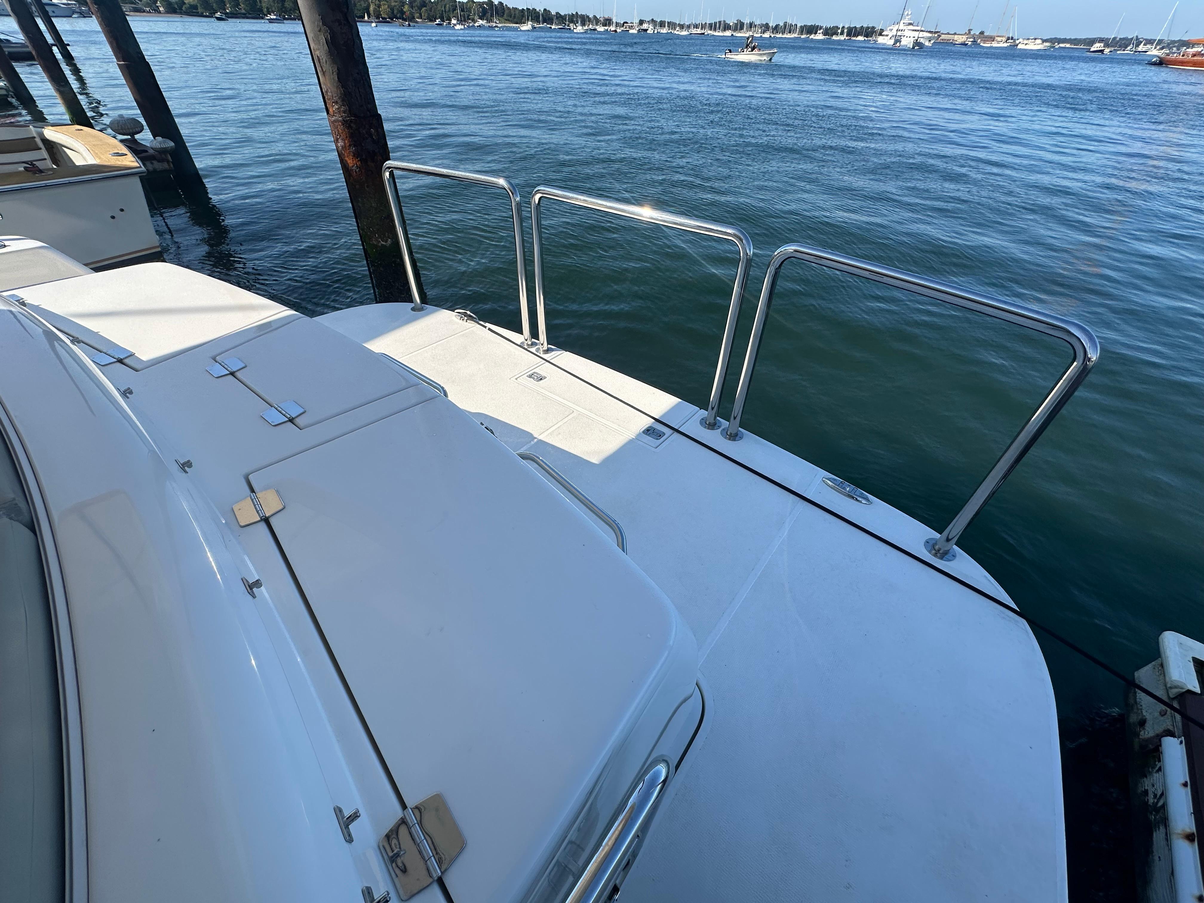 Maritimo-M54 2019-LADY DI FL-US-9676301 | Thumbnail